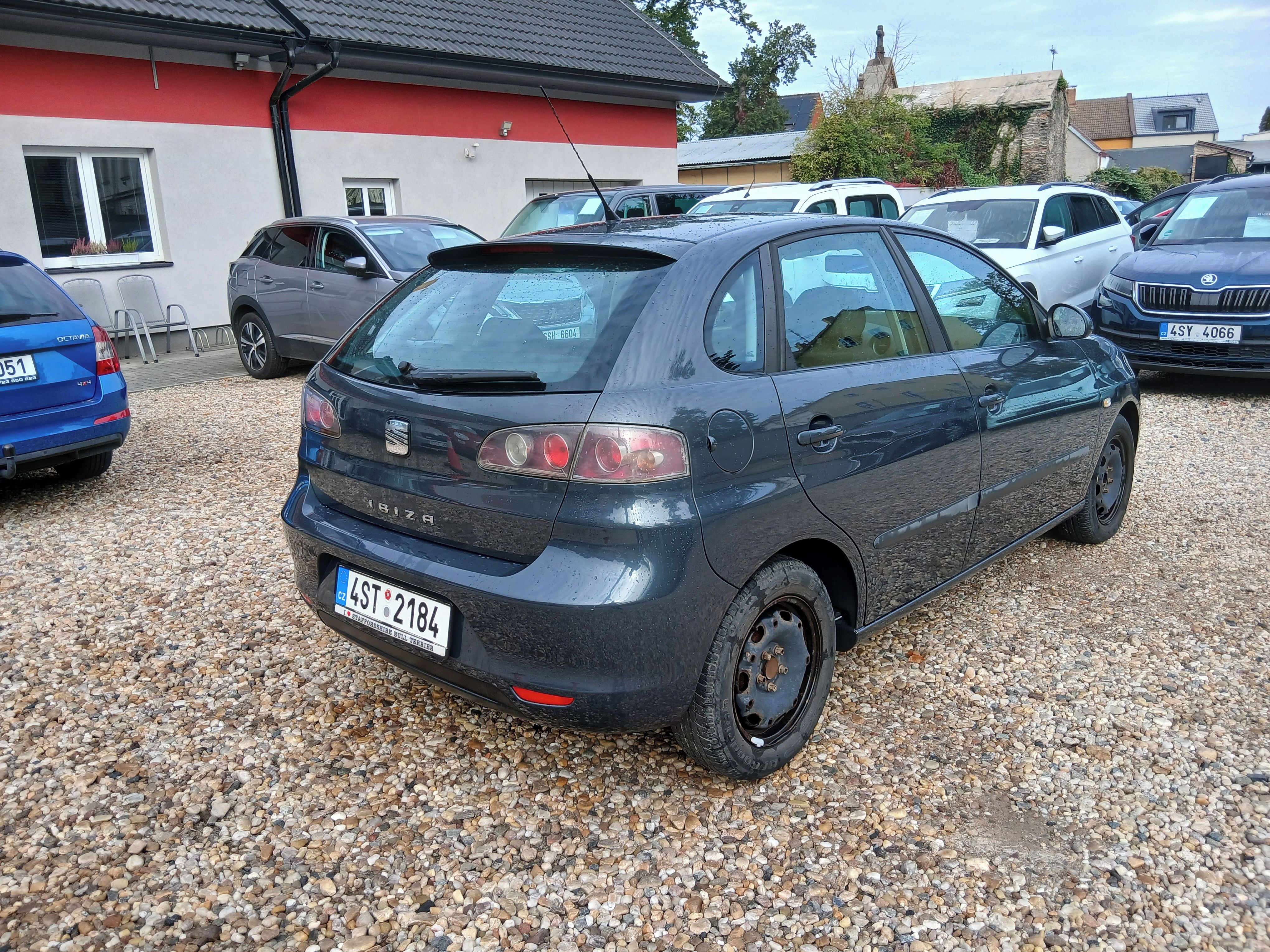 Seat Ibiza, 1.2i 12V 51KW Klima+Zim.kola - fotka 5