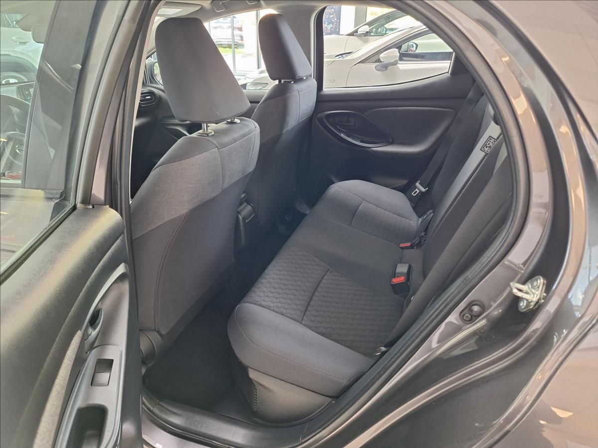 Mazda 2 Hybrid, 1.5 5HB Hybrid VVT- i 116 AGIL - fotka 4