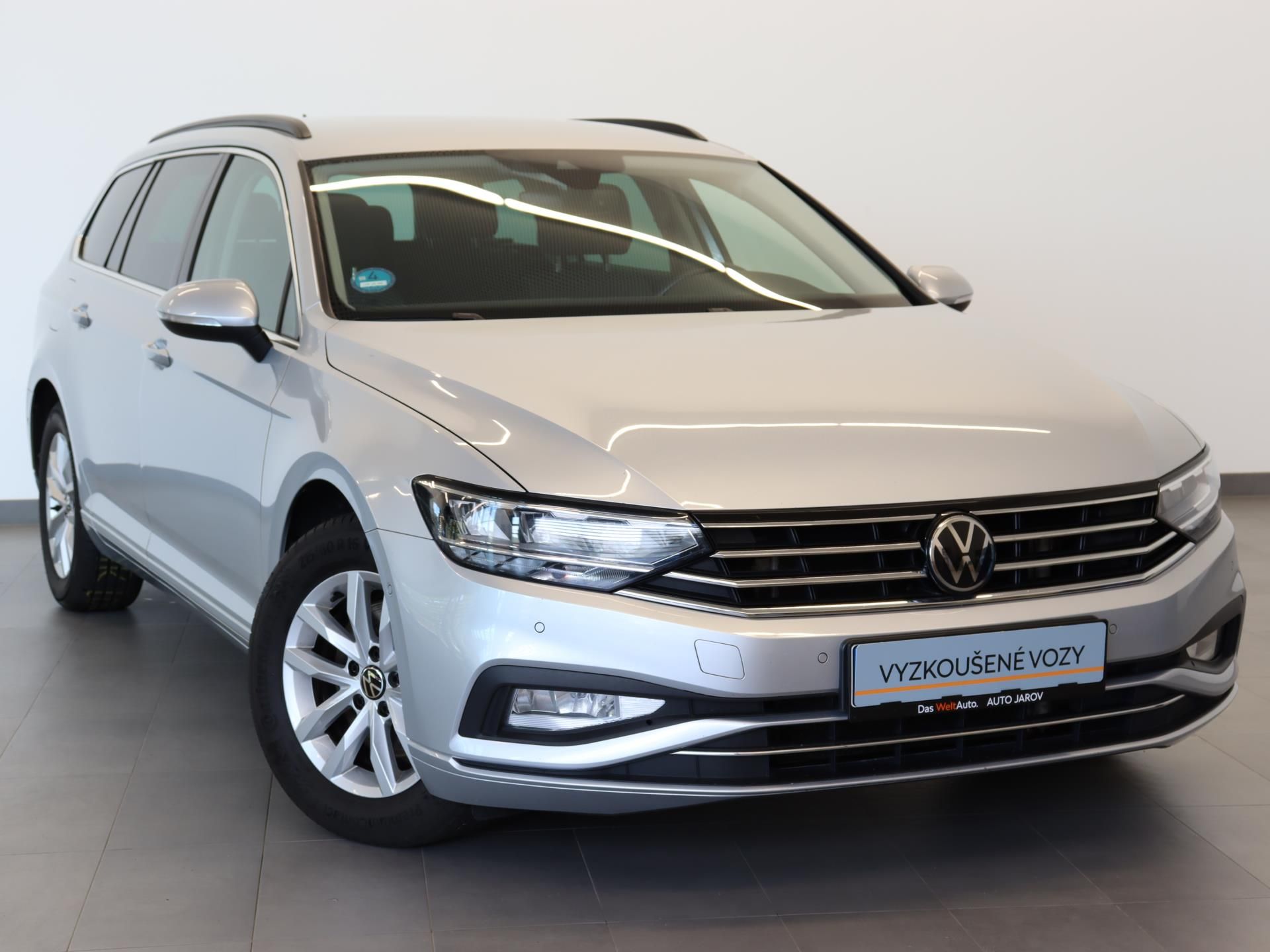 Volkswagen Passat, Variant Business 2,0 TDI 110kW - fotka 6