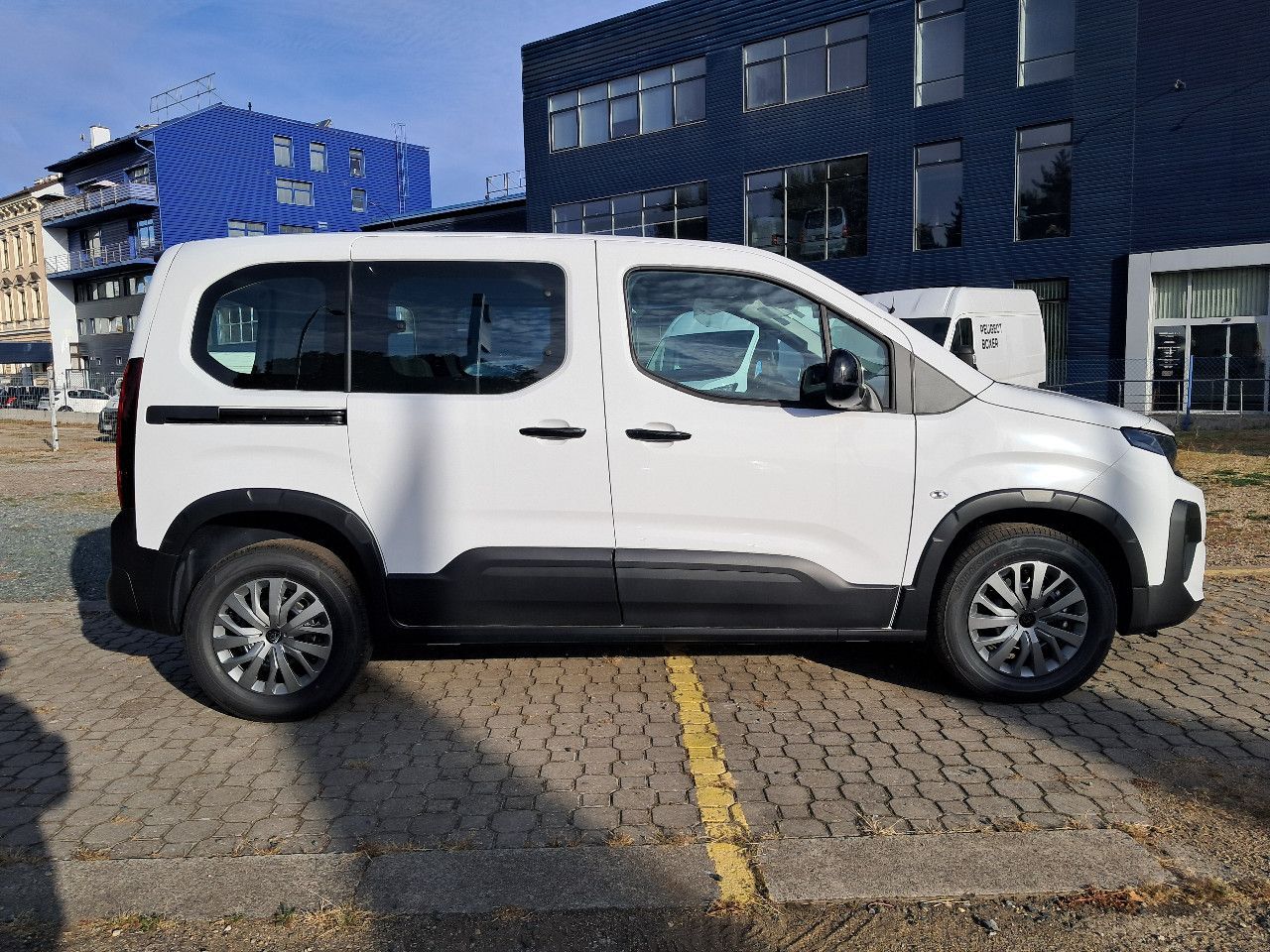 Peugeot Rifter, RIFTER ALLURE BlueHDi 100 S&S - fotka 4