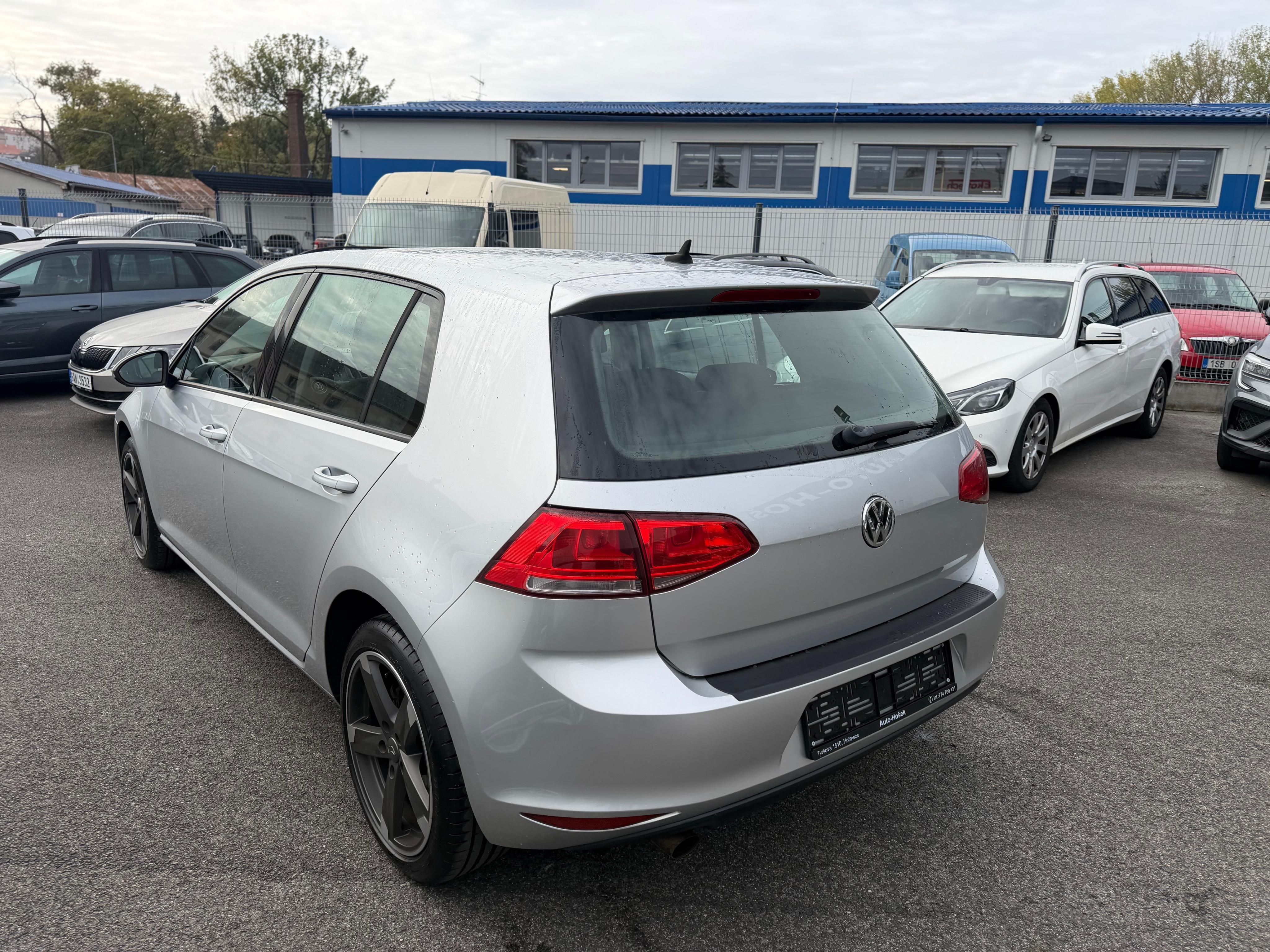 Volkswagen Golf, 1.2 Tsi, 81kw - fotka 2
