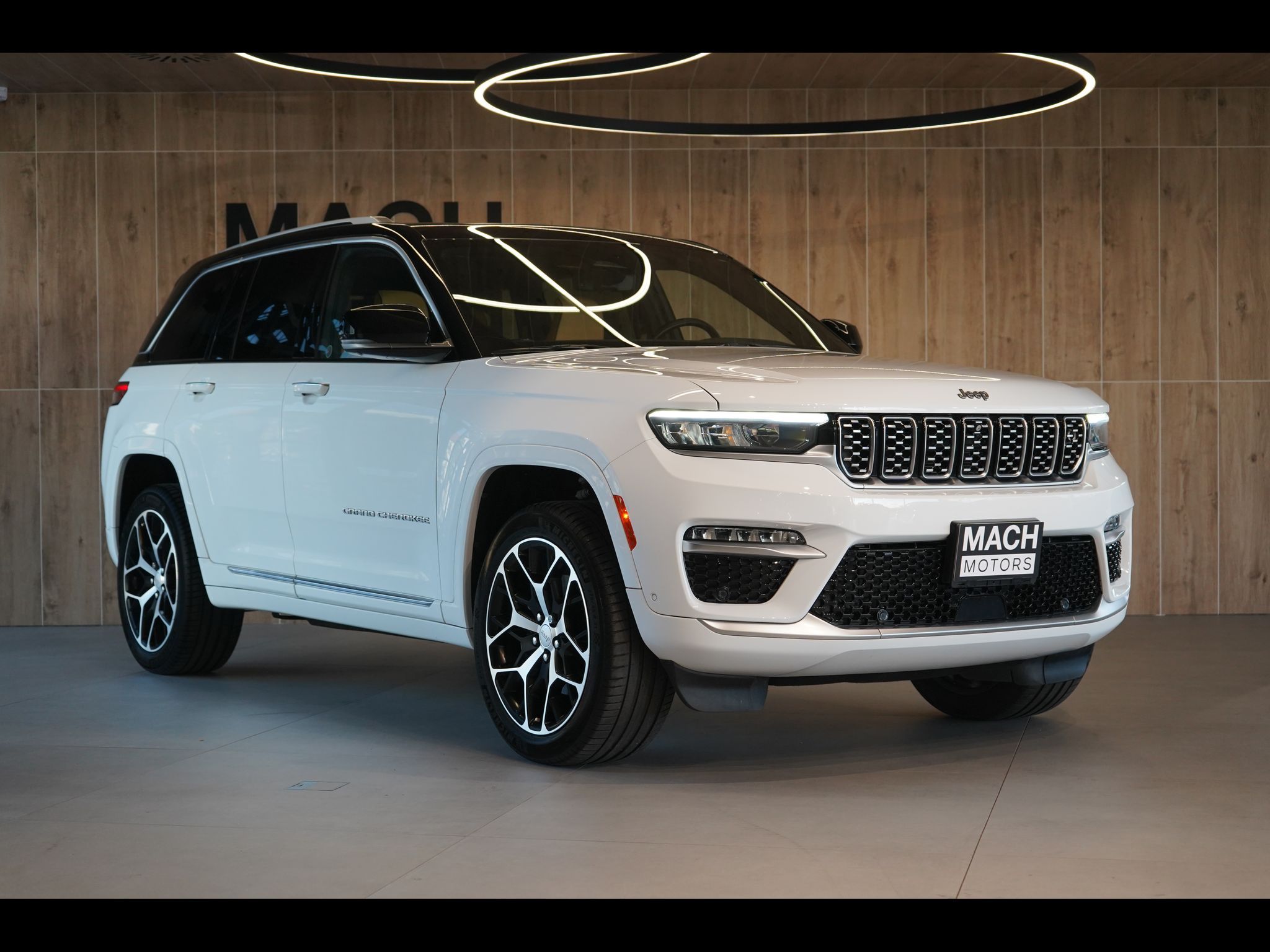 Jeep Grand Cherokee - fotka 5