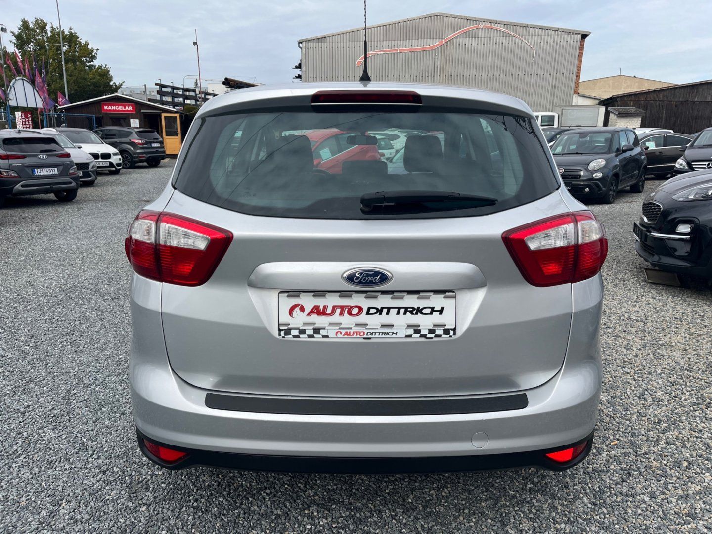 Ford C-MAX, 1.6 16V - fotka 6