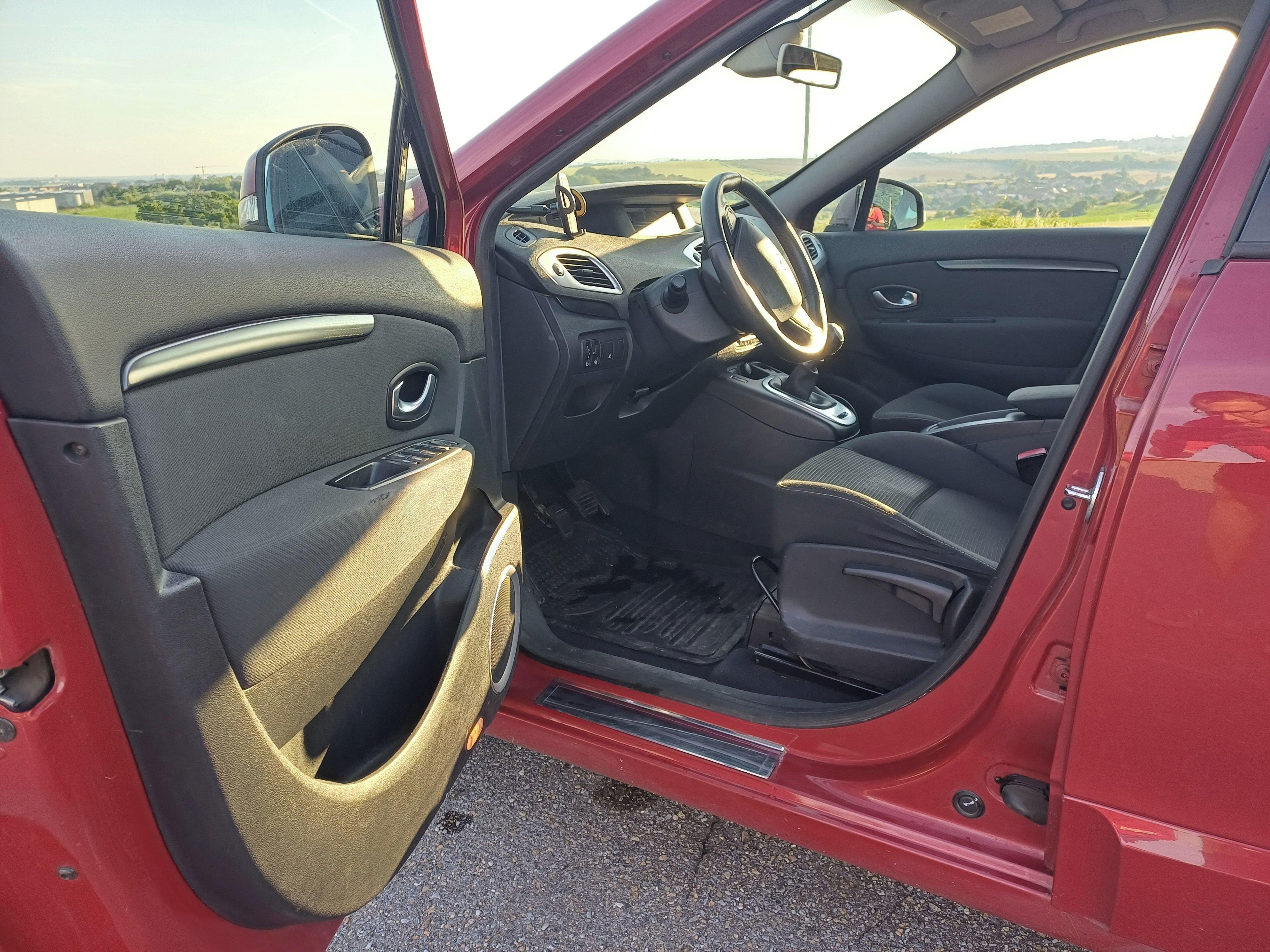 Renault Grand Scénic, 1,5 dCi, 81kW - fotka 6