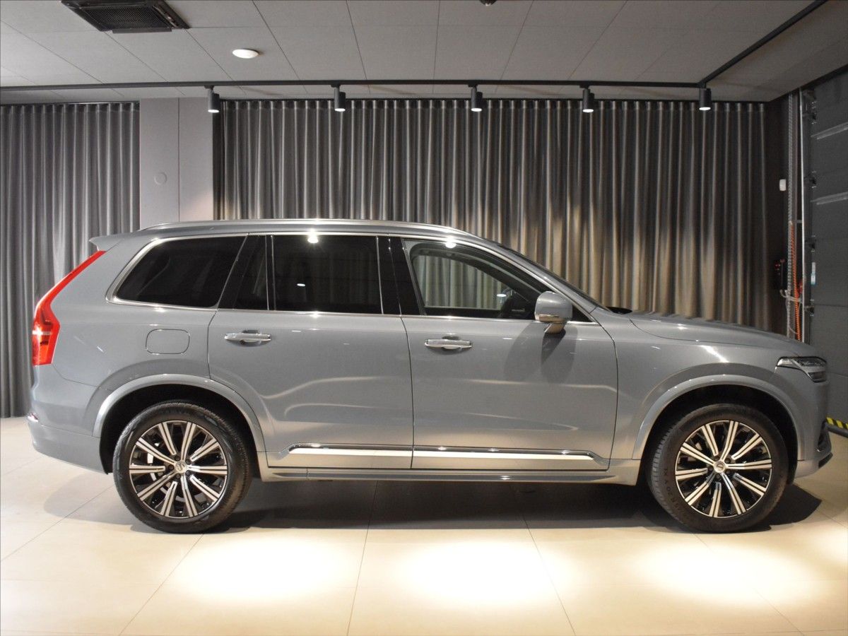 Volvo XC90, 2,0 B5 AWD PLUS Tažné,BLIS - fotka 3
