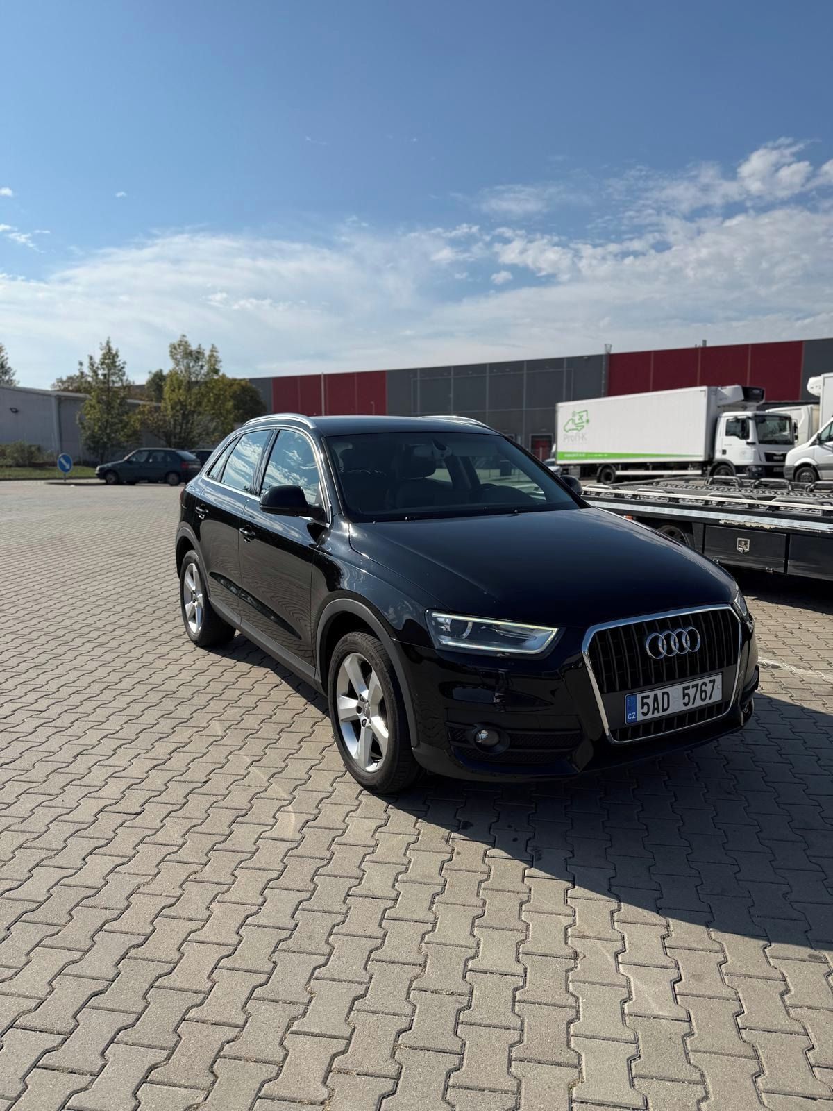 Audi Q3, 2.0 TDI Quattro, 1maj. - fotka 5
