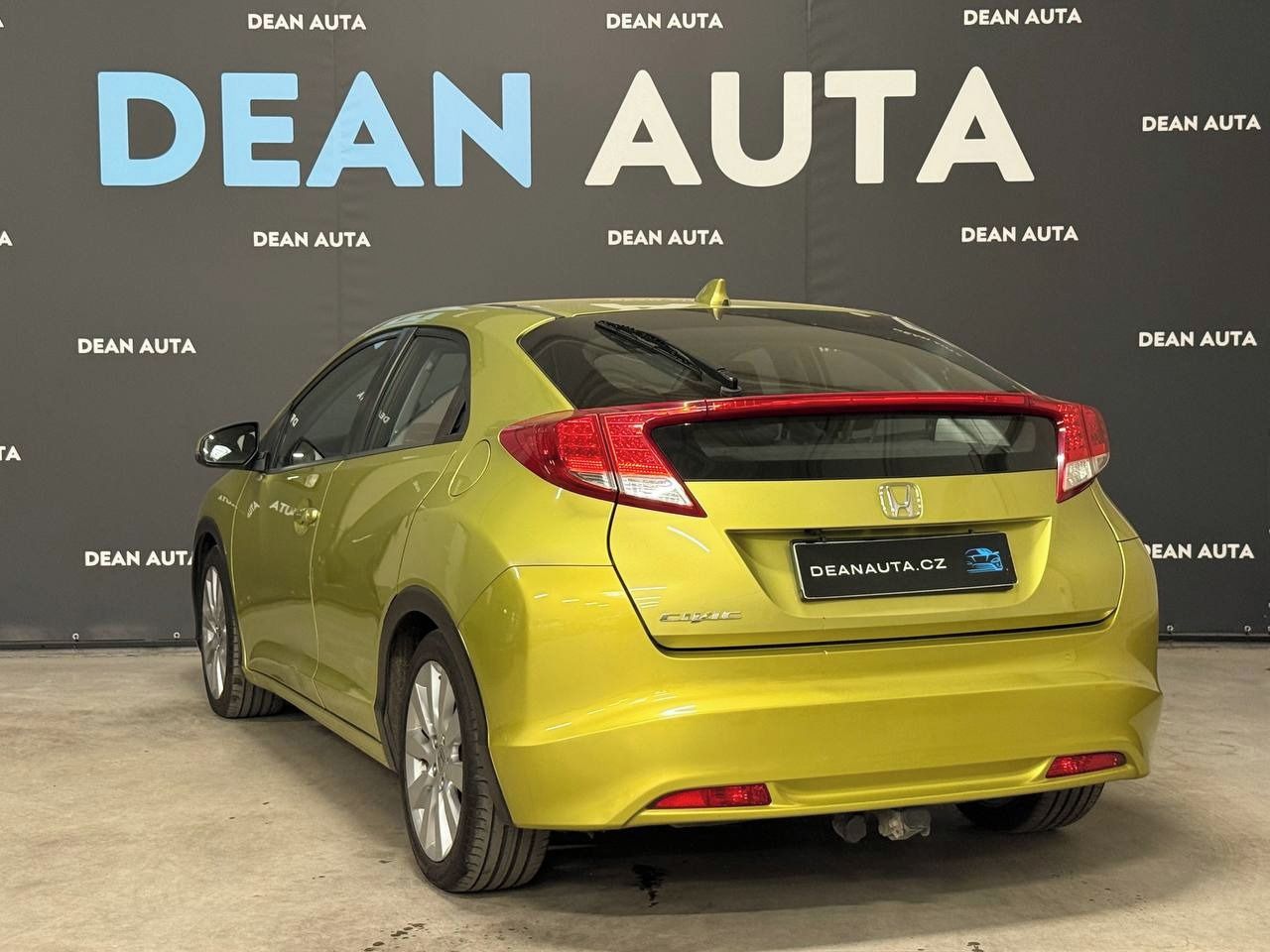 Honda Civic, 9gen, 1.8i 104kw AT ČR, Kamera - fotka 4