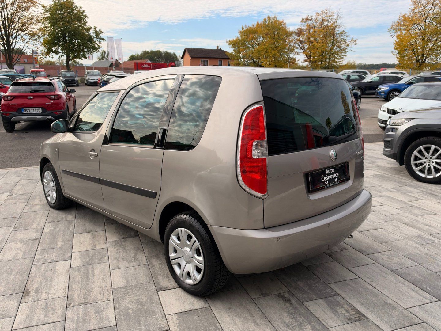 Škoda Roomster, Style 1.4i 63kW - fotka 6
