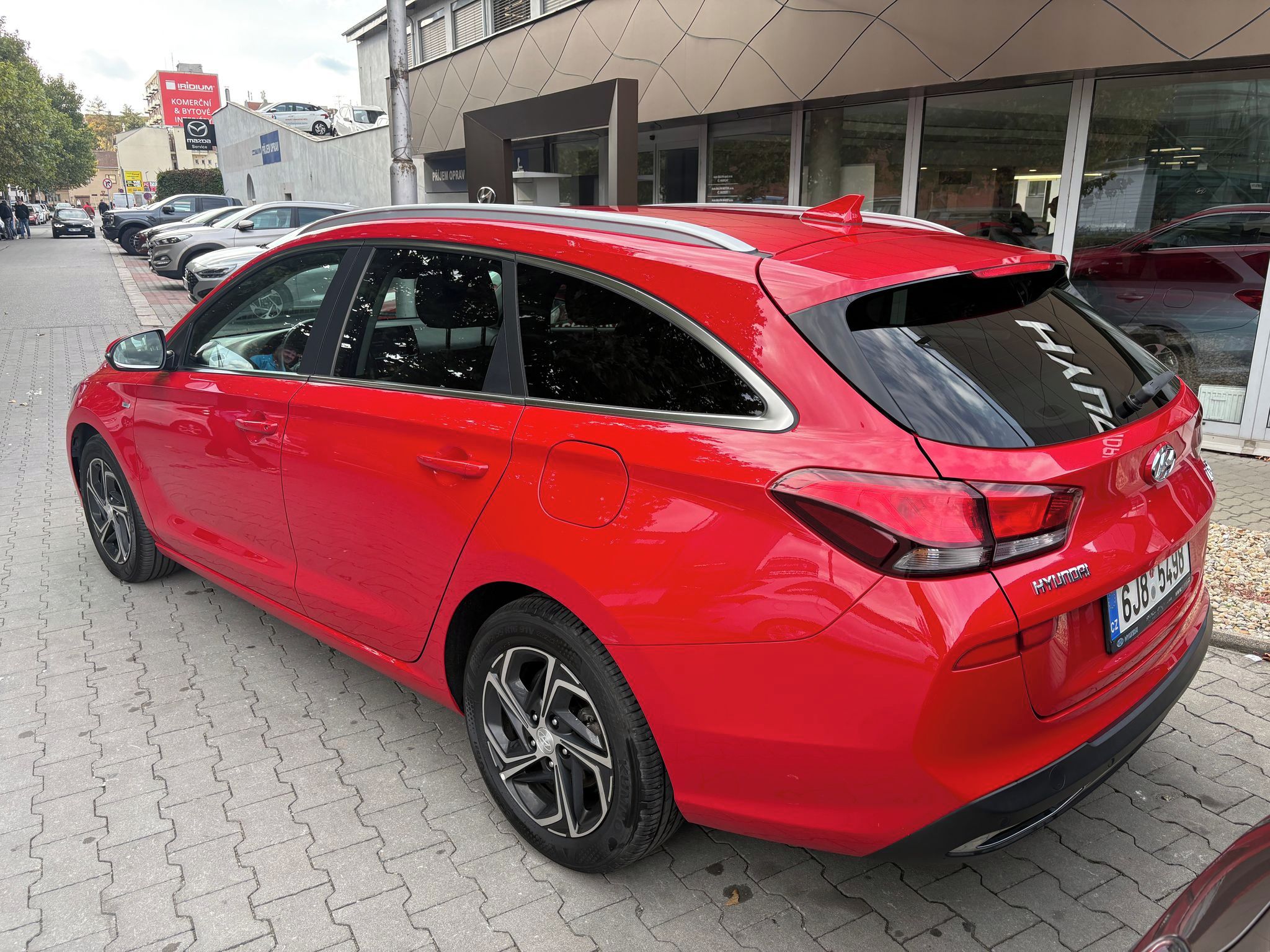 Hyundai i30, Smart 1.5 T-GDi 117kW - fotka 2