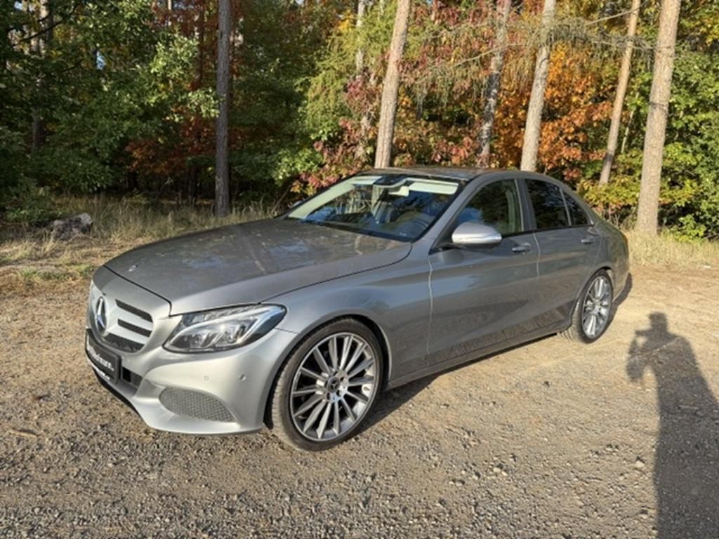 Mercedes-Benz Třídy C, C 180, ČR,AMG PAKET, AUTOMAT - fotka 3