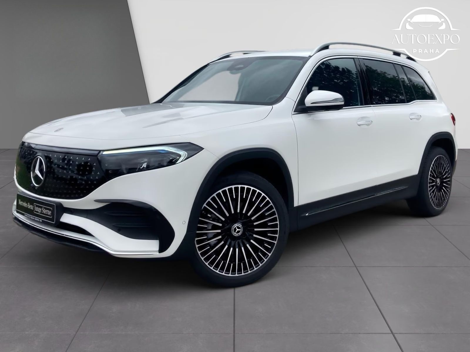 Mercedes-Benz EQB, 300 4M AMG*KAMERA*DISTRONIC - fotka 2