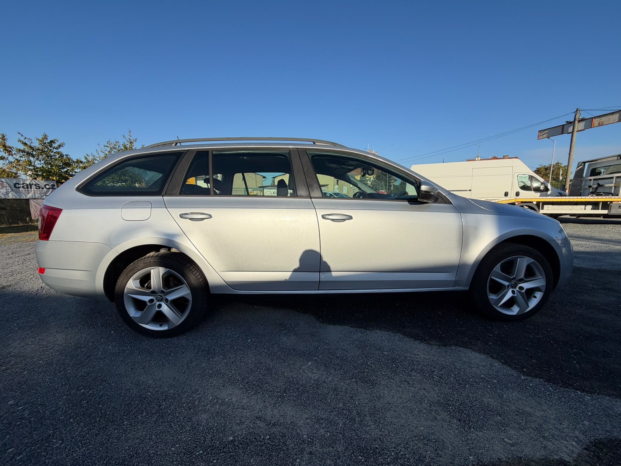 Škoda Octavia, 1.6 TDI 4×4 77 kW SERVISNI KN - fotka 4