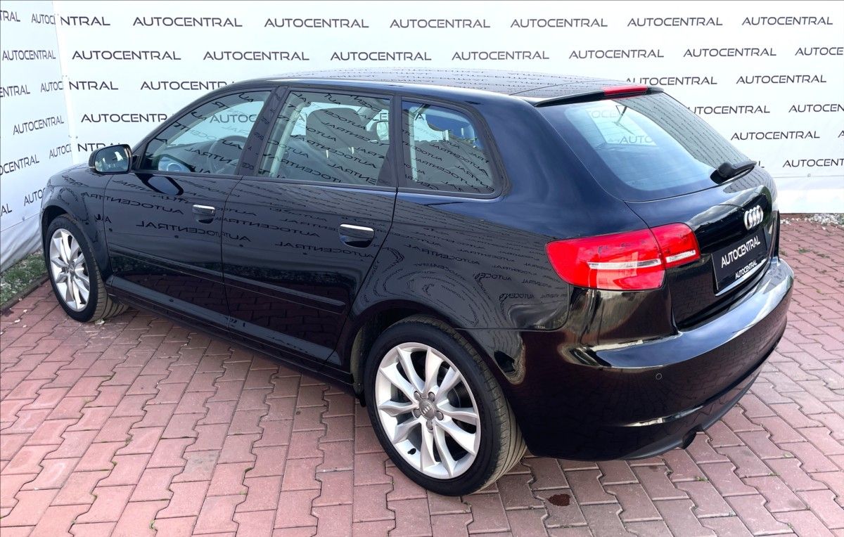 Audi A3, 1,2 TFSI Sportback 77kw servis - fotka 6