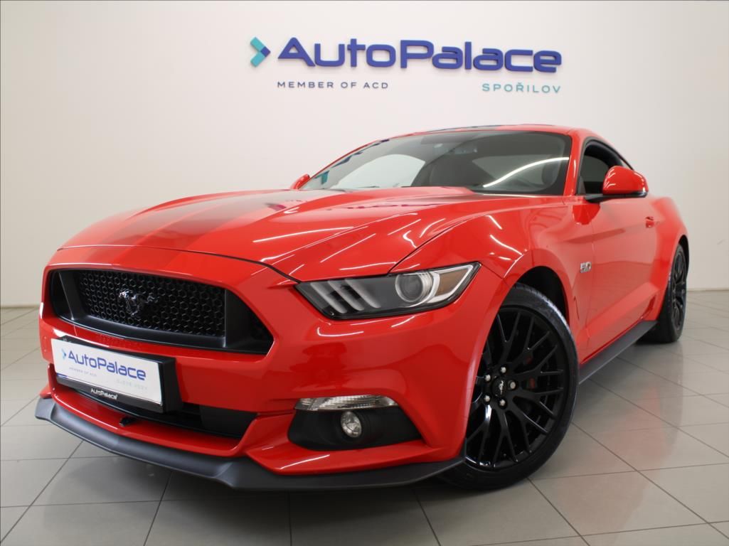 Ford Mustang, 5,0 V8 310kW AT 61tkm! 2.maj.Č