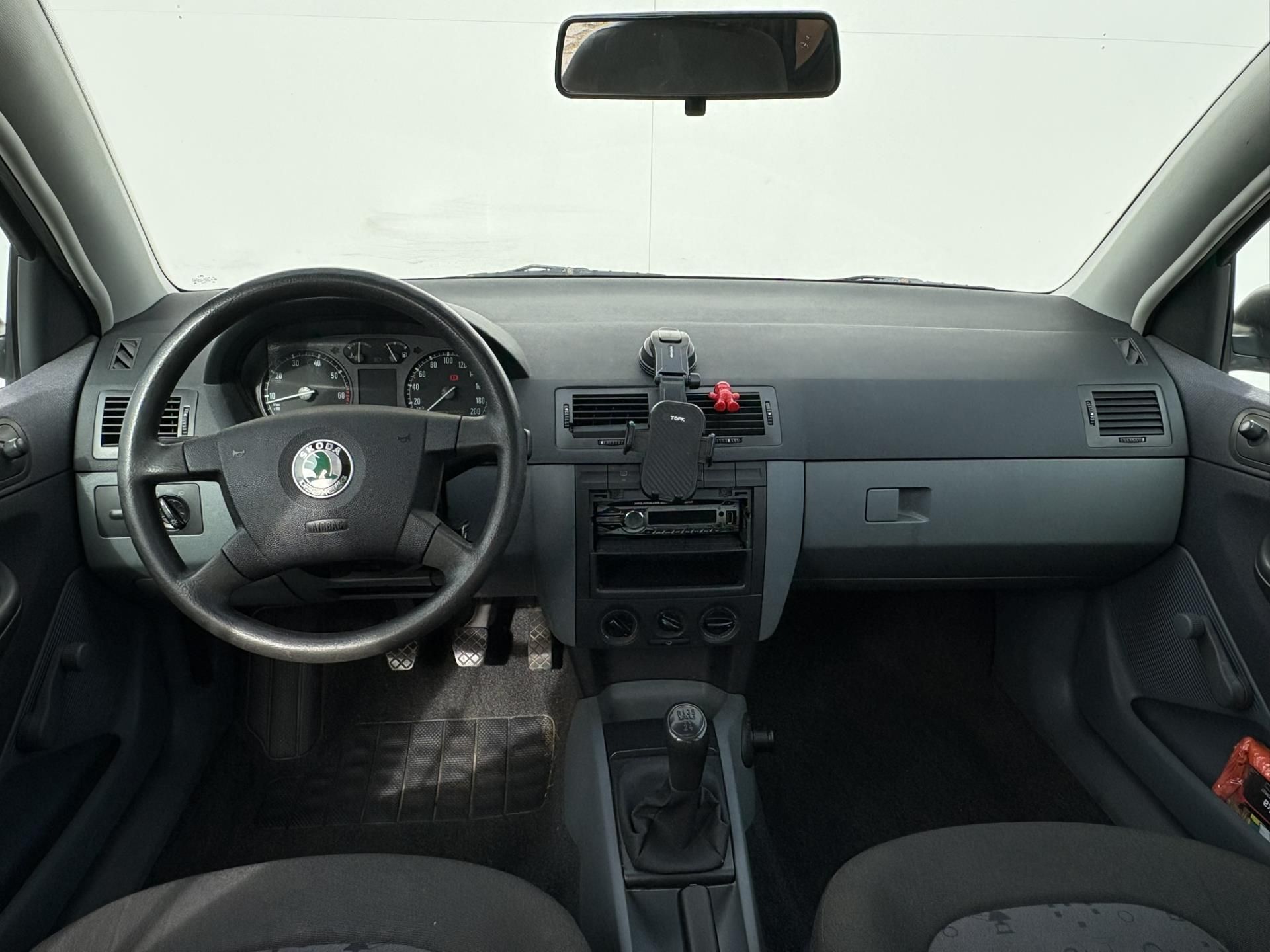 Škoda Fabia, 1.2 HTP / 40 kW Classic - fotka 5