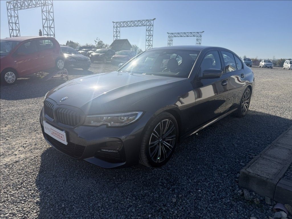 BMW Řada 3, 2,0 330i, M-sport,X-drive,CZ, - fotka 3