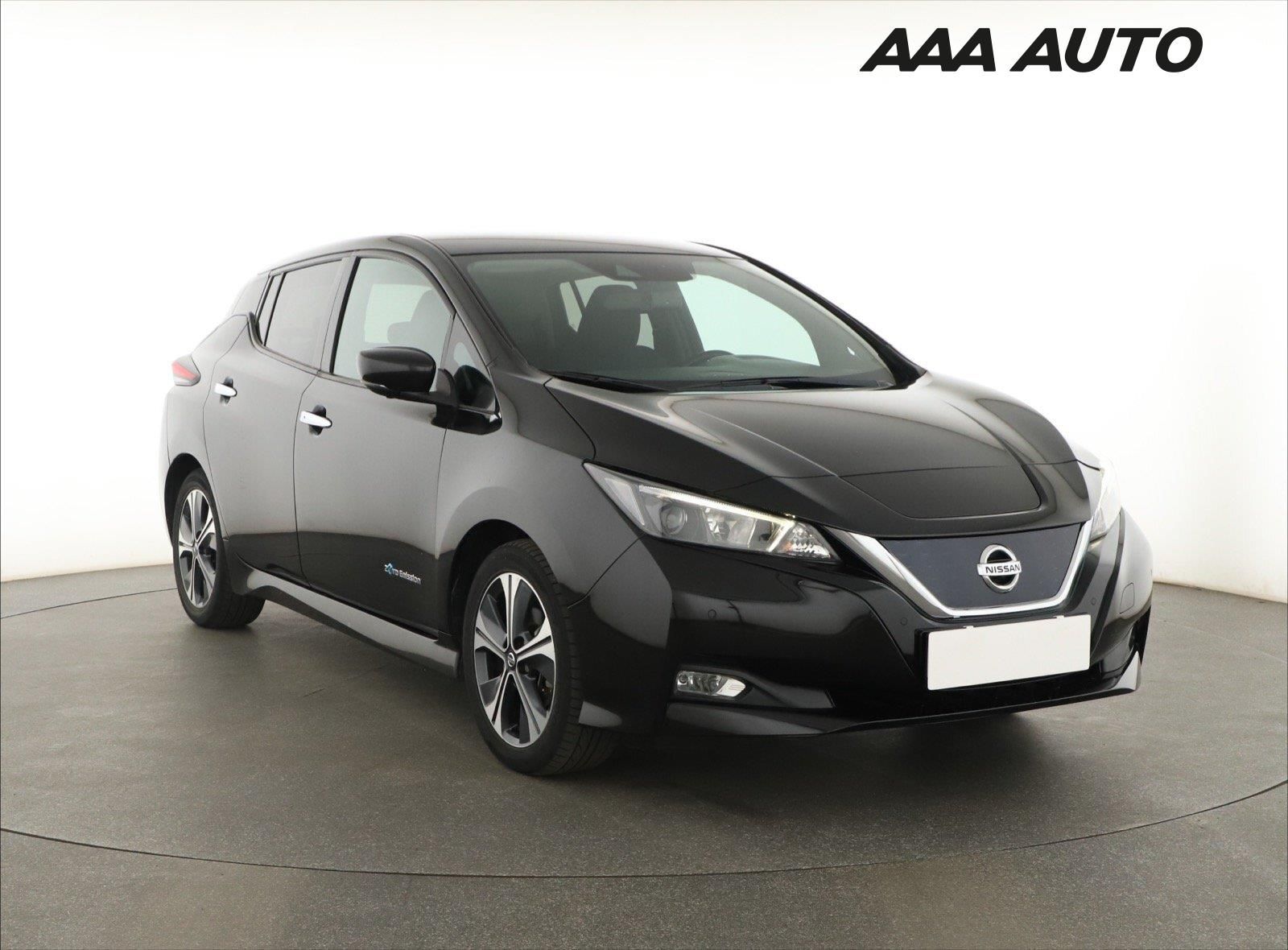 Nissan LEAF, 40 kWh, SoH 81%, Automat