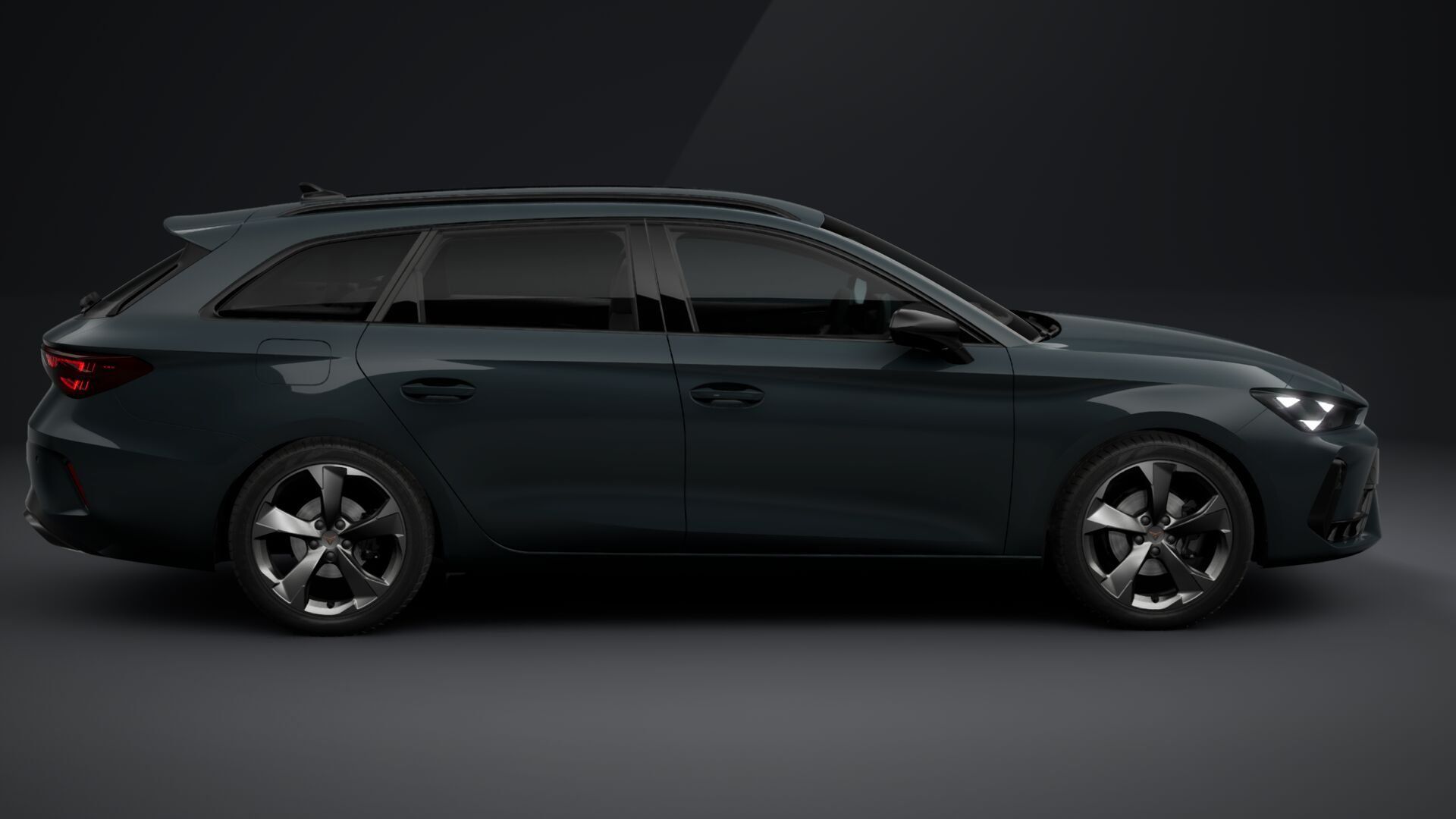Cupra Leon, Leon SP 1.5 eTSI 150k DSG - fotka 4