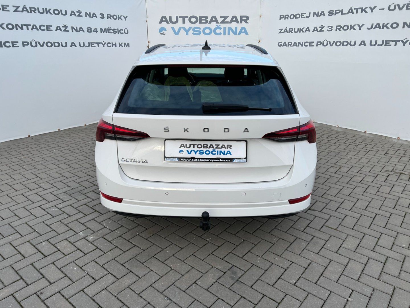 Škoda Octavia, com. 2.0TDi! ČR+1. maj! TAŽNÉ! - fotka 5