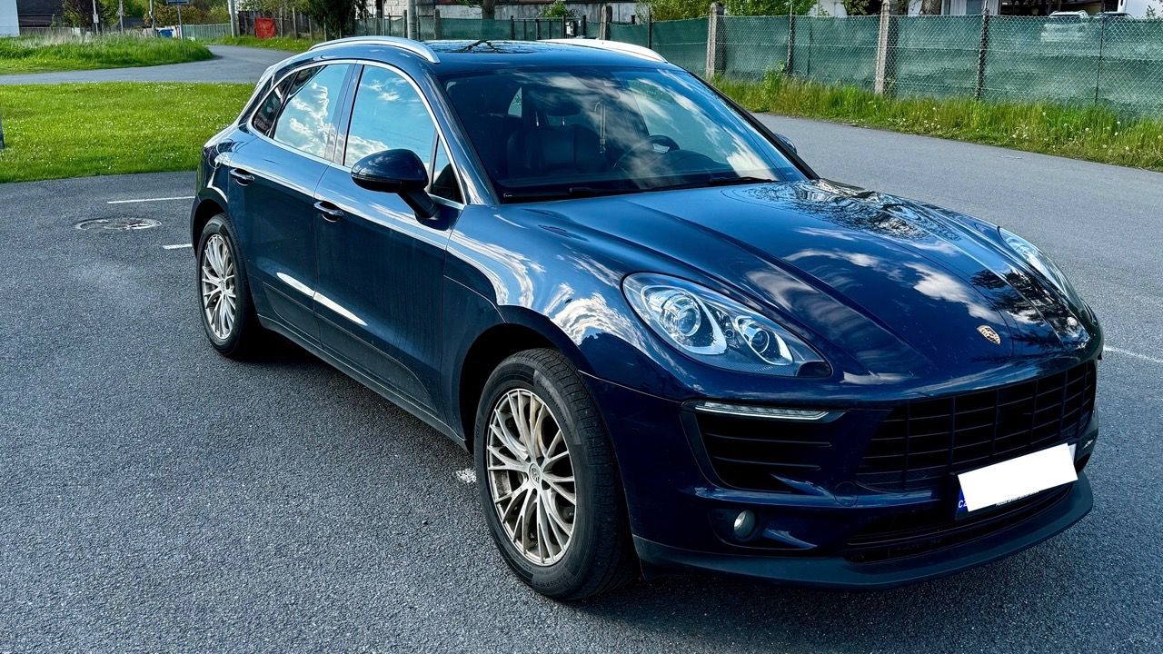 Porsche Macan, první majitel