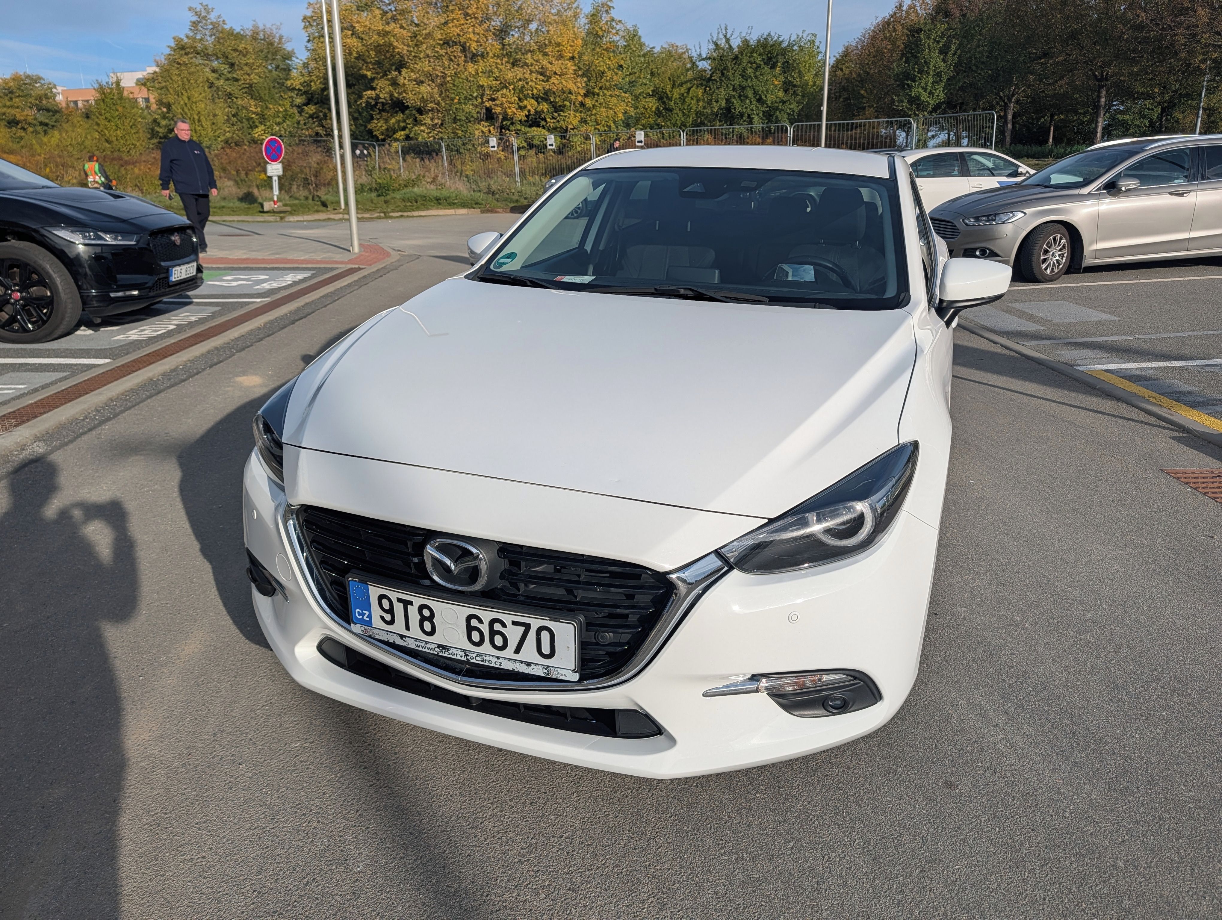 Mazda 3, SkyActiv-G 165 - fotka 2