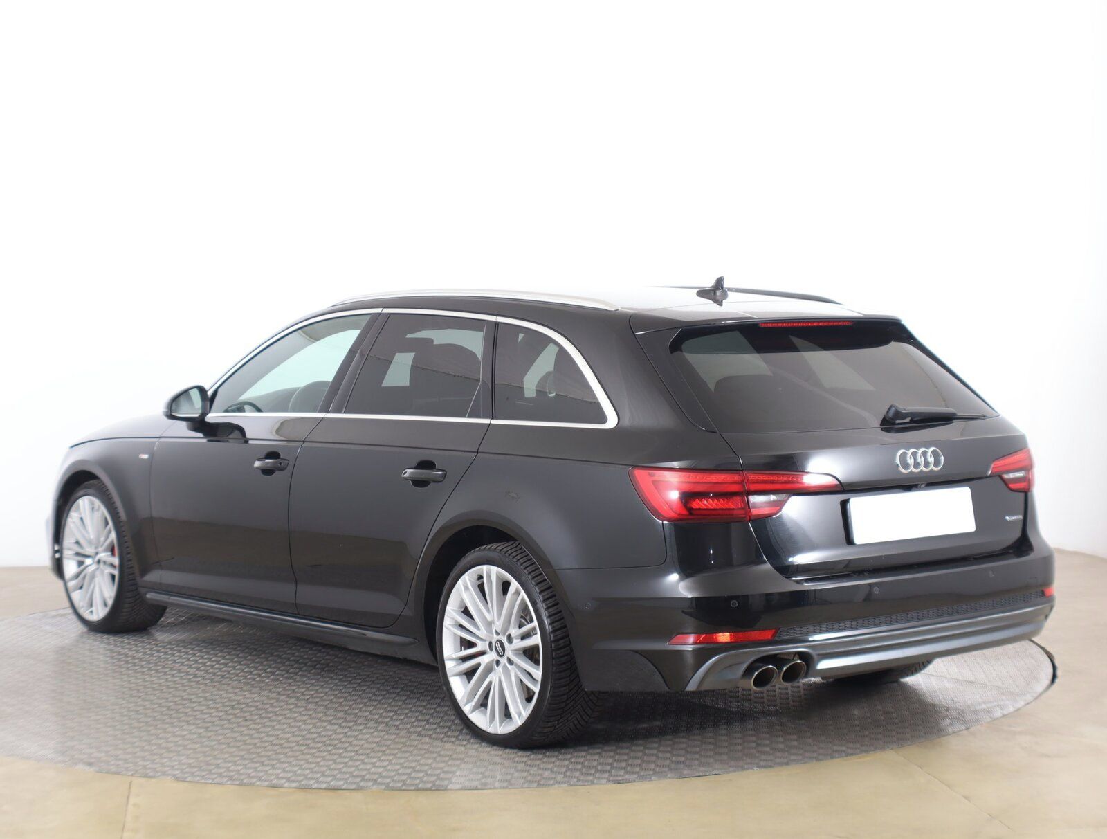 Audi A4, 3.0 TDI, 4X4, Automat - fotka 4