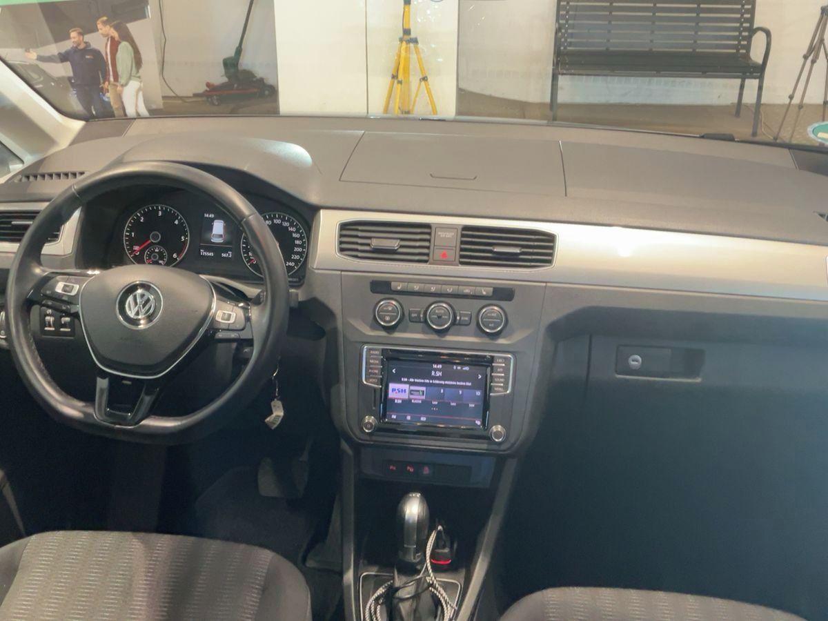Volkswagen Caddy, 2.0TDi 75kW, DSG,5 míst,servis - fotka 4
