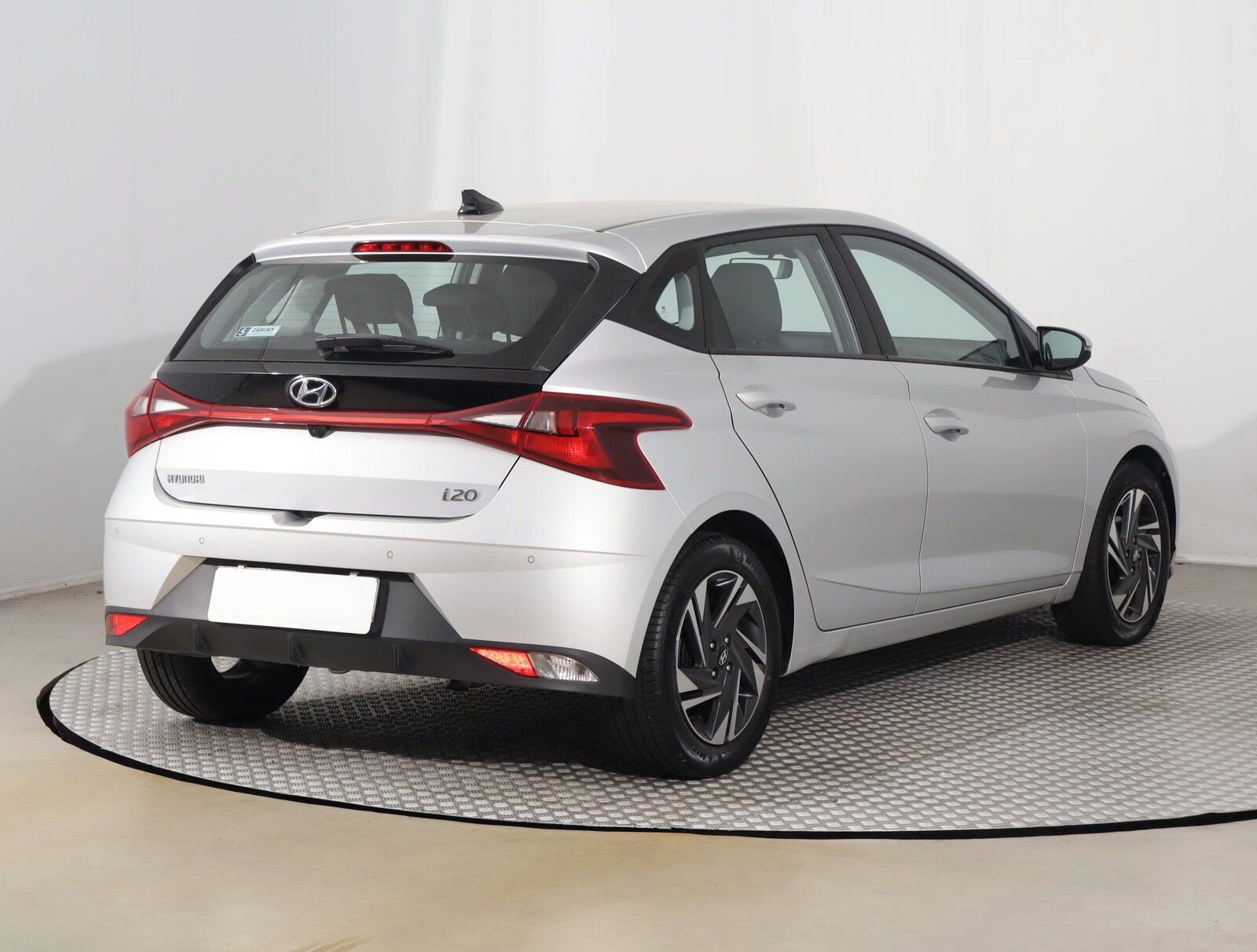 Hyundai i20, 1.2, Serv.kniha - fotka 5