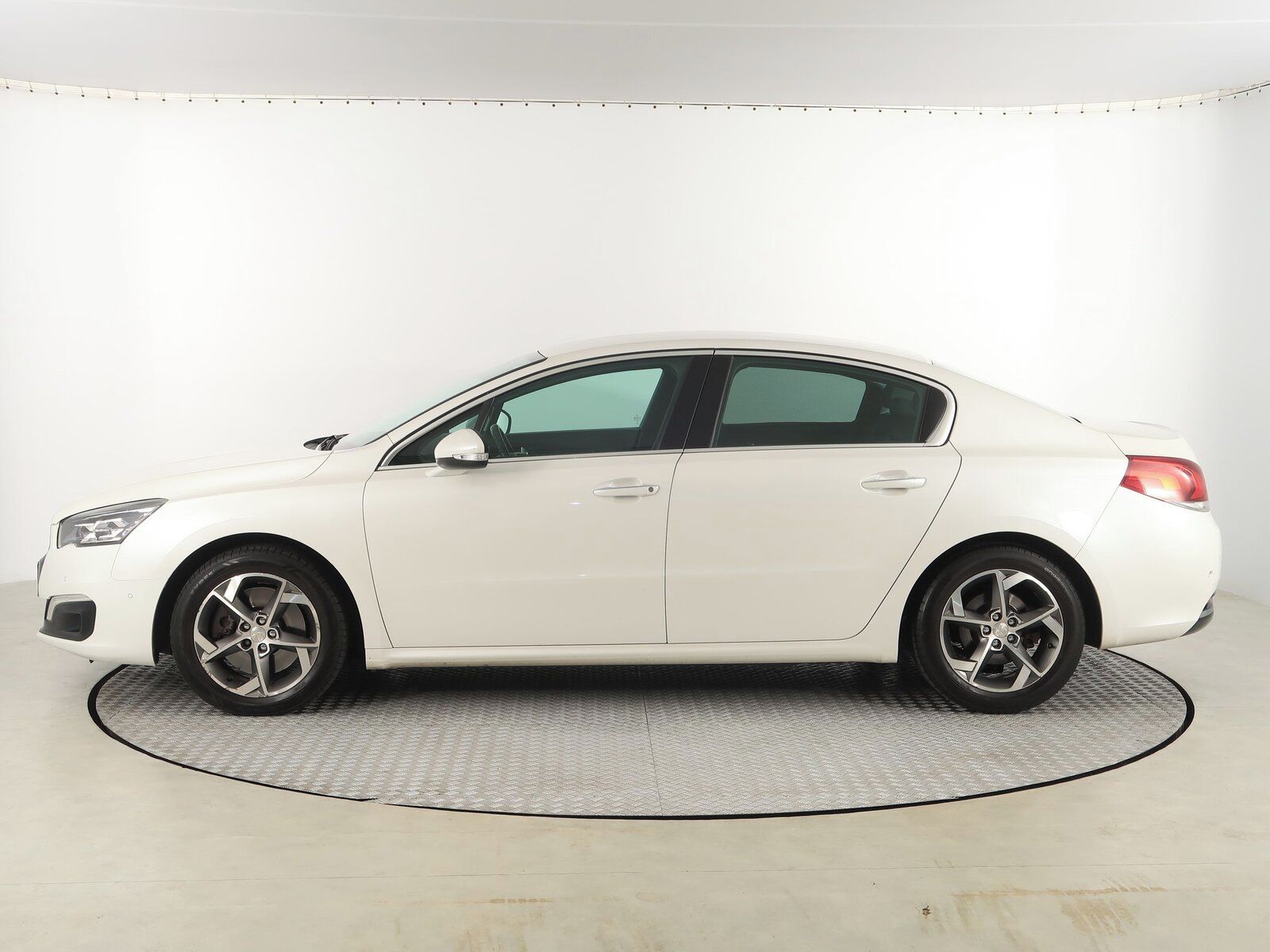 Peugeot 508, 2.0 BlueHDi, Automat - fotka 3