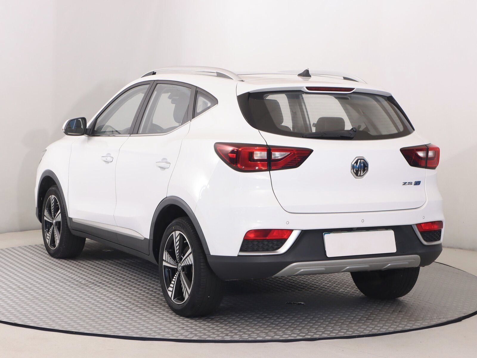 MG ZS, EV 42.5 kWh, SoH 95%, Luxury - fotka 4