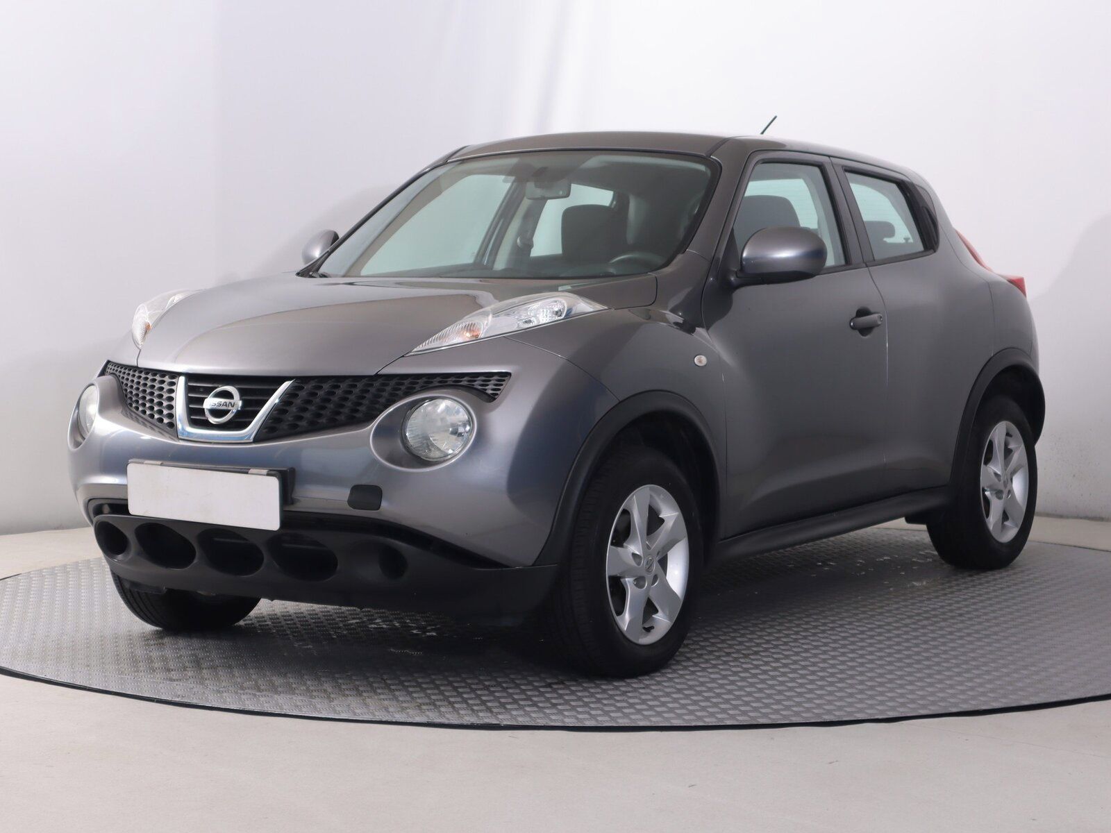 Nissan Juke, 1.6 i - fotka 2
