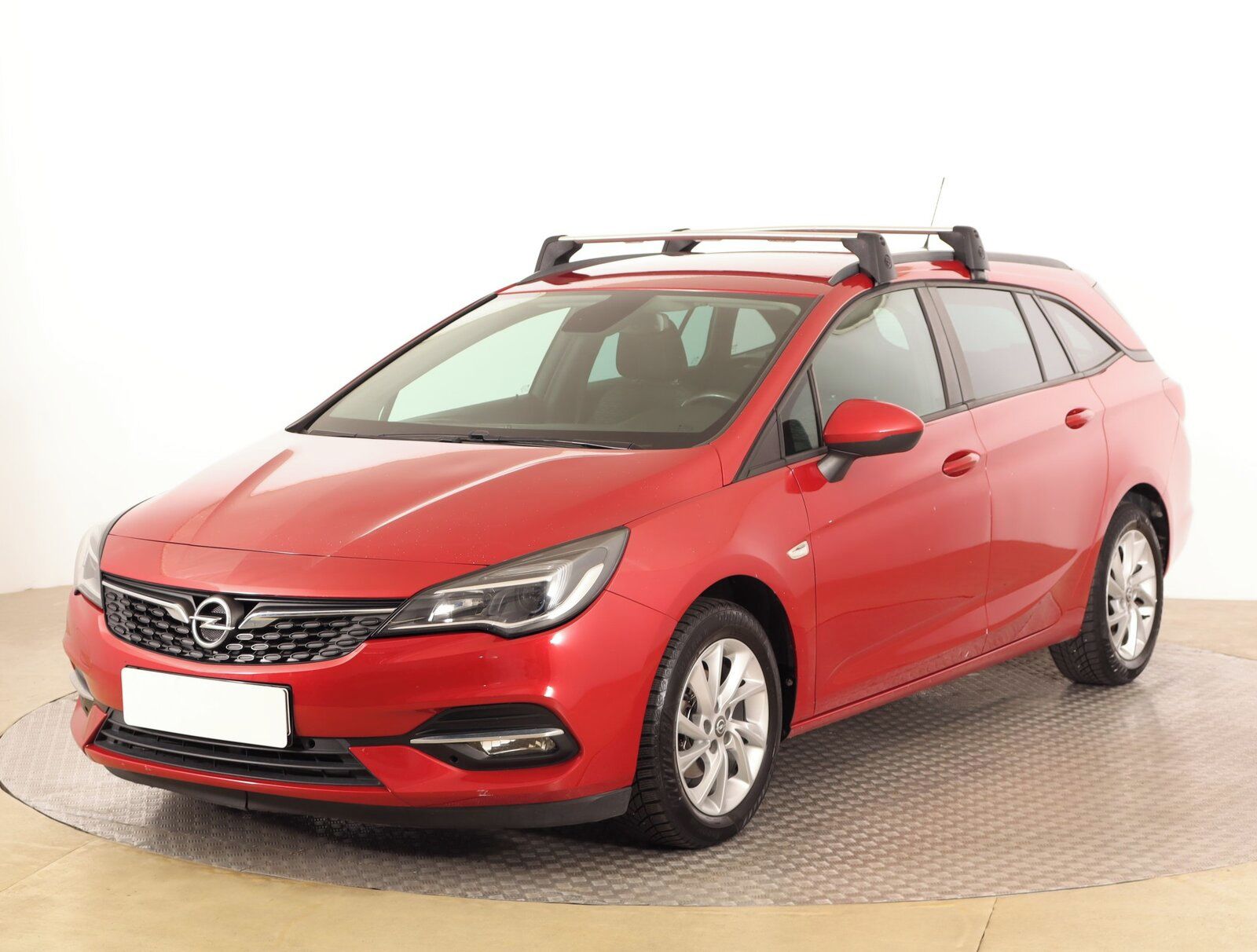 Opel Astra, 1.2 Turbo - fotka 2
