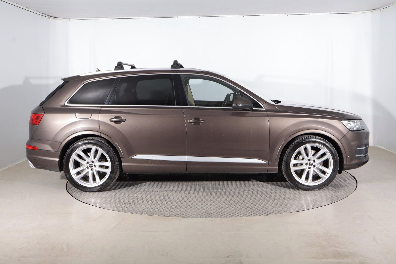 Audi Q7, 3.0 TDI, 4X4, Automat, 7 míst - fotka 6
