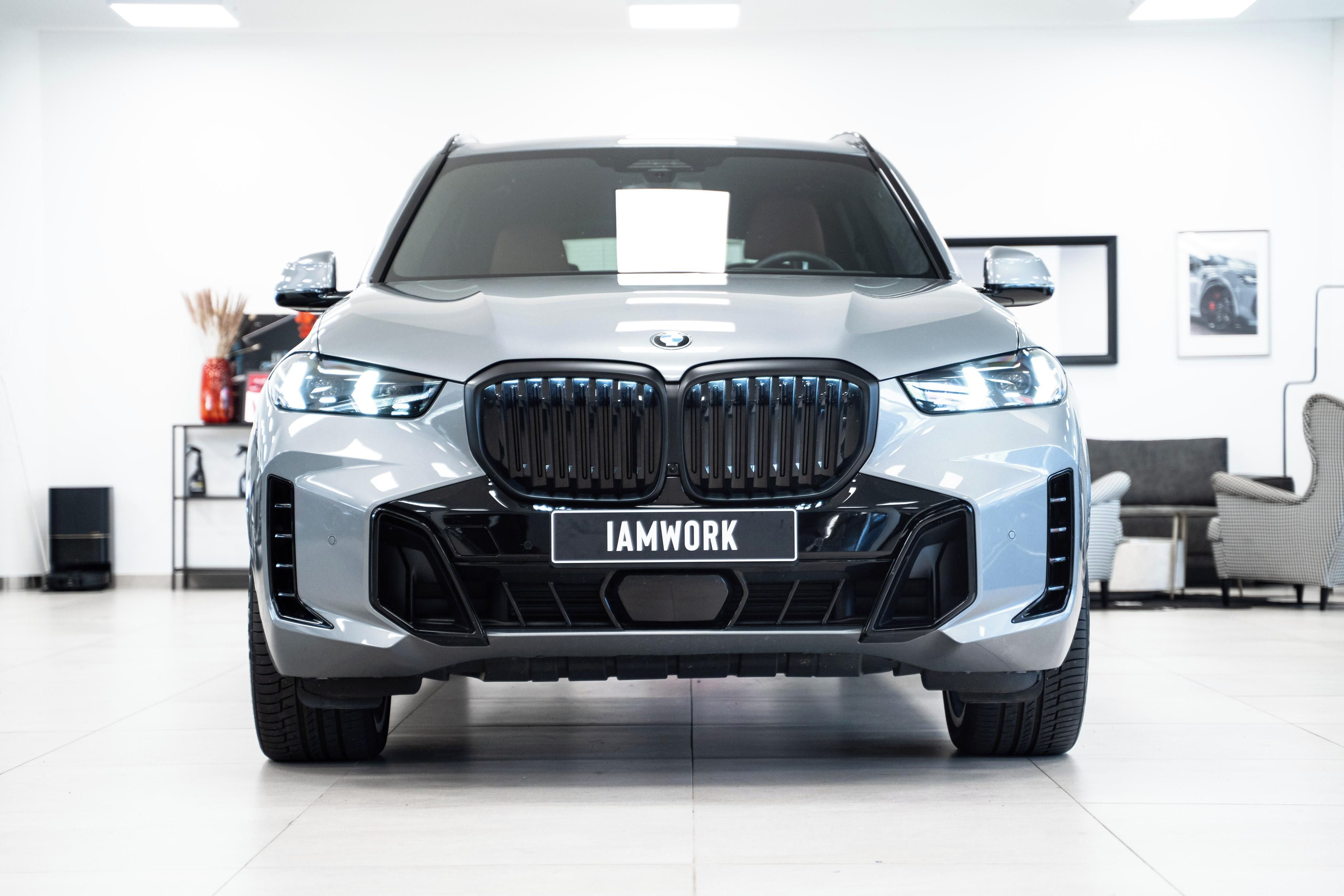 BMW X5, xDrive40d - 1. maj, DPH, ČR - fotka 3