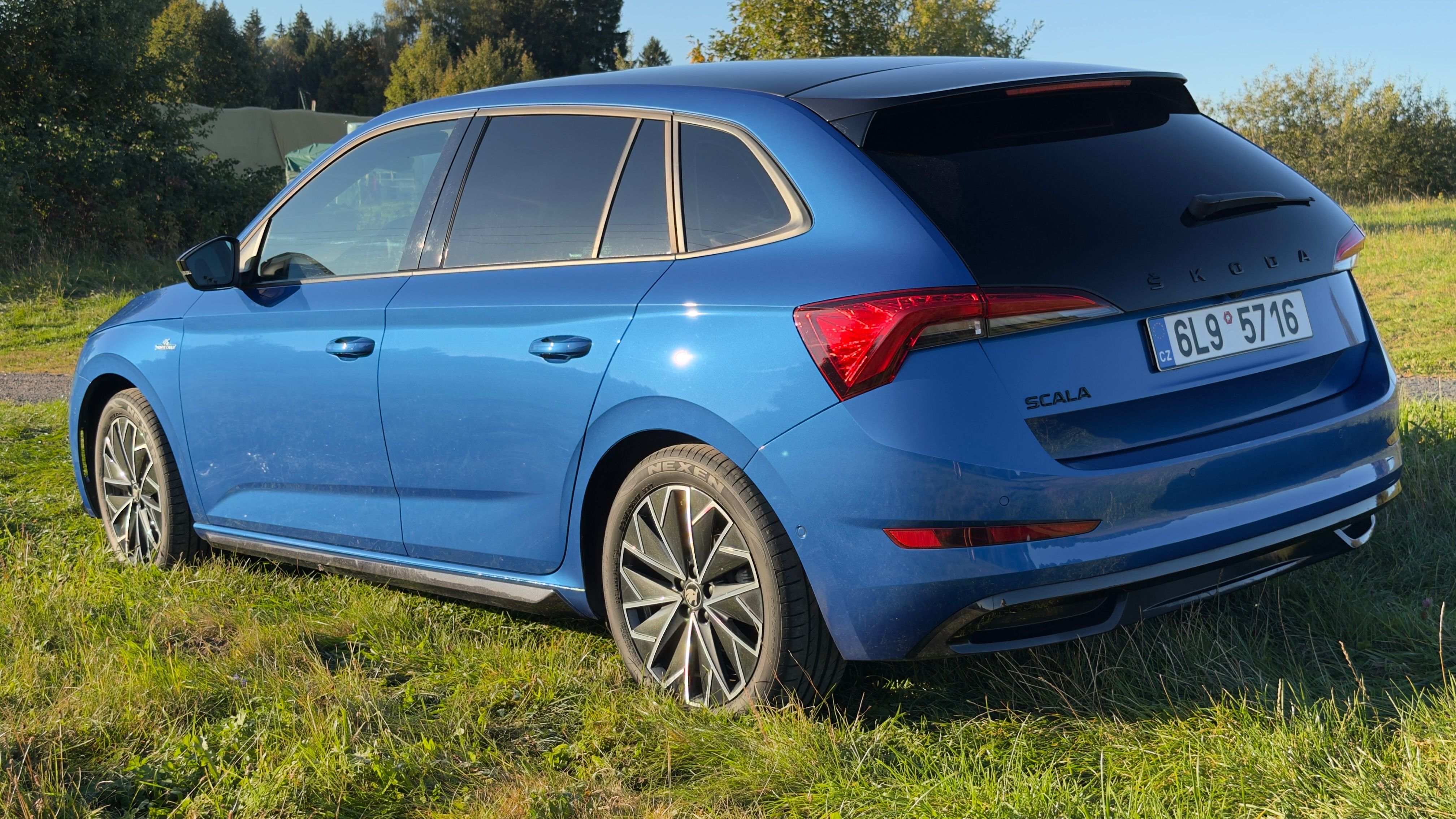 Škoda Scala, 1.5tsi, 110kw, Monte Carlo - fotka 2