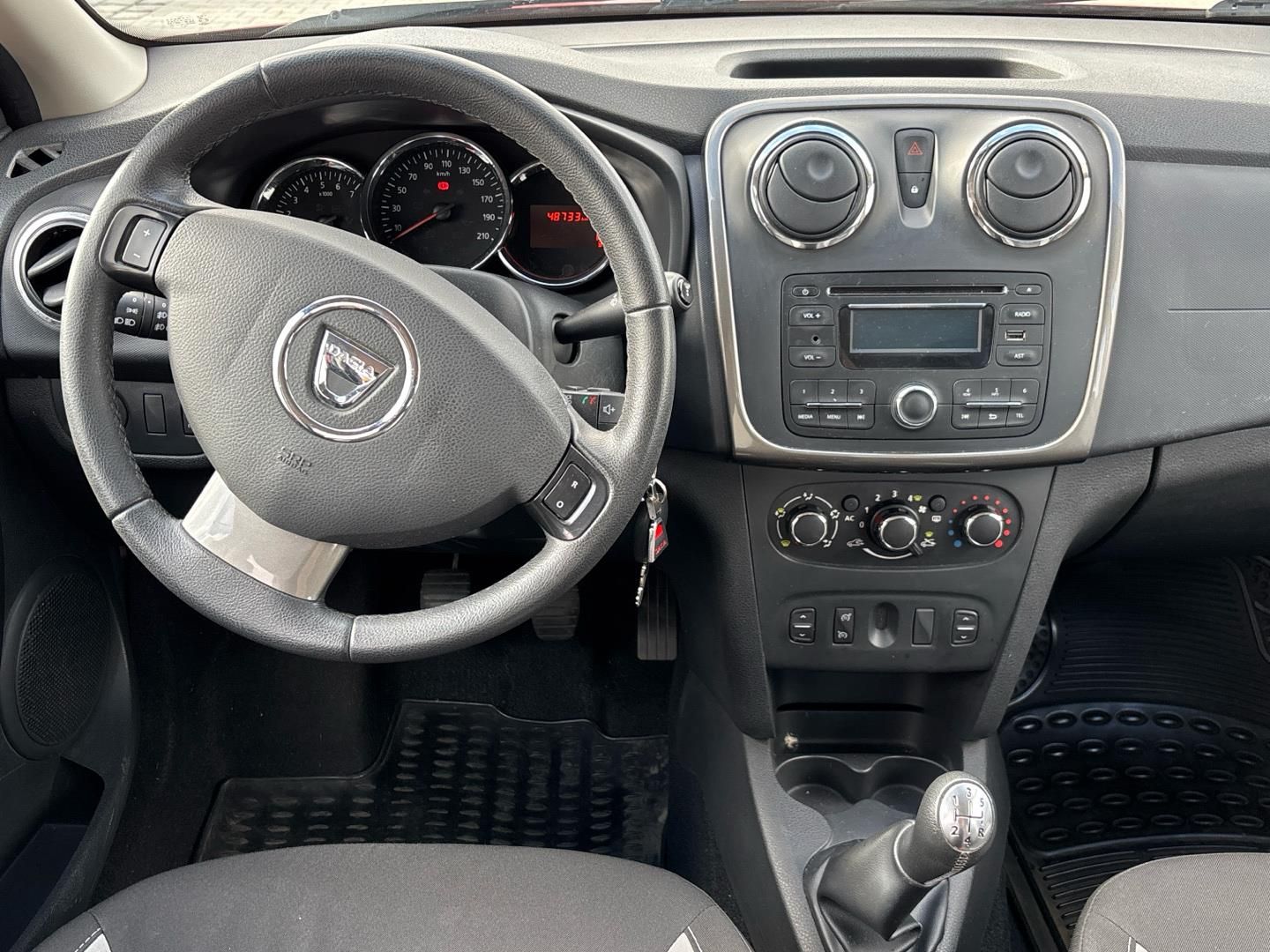 Dacia Sandero, 0.9 TCe / 66 kW Stepway - fotka 5