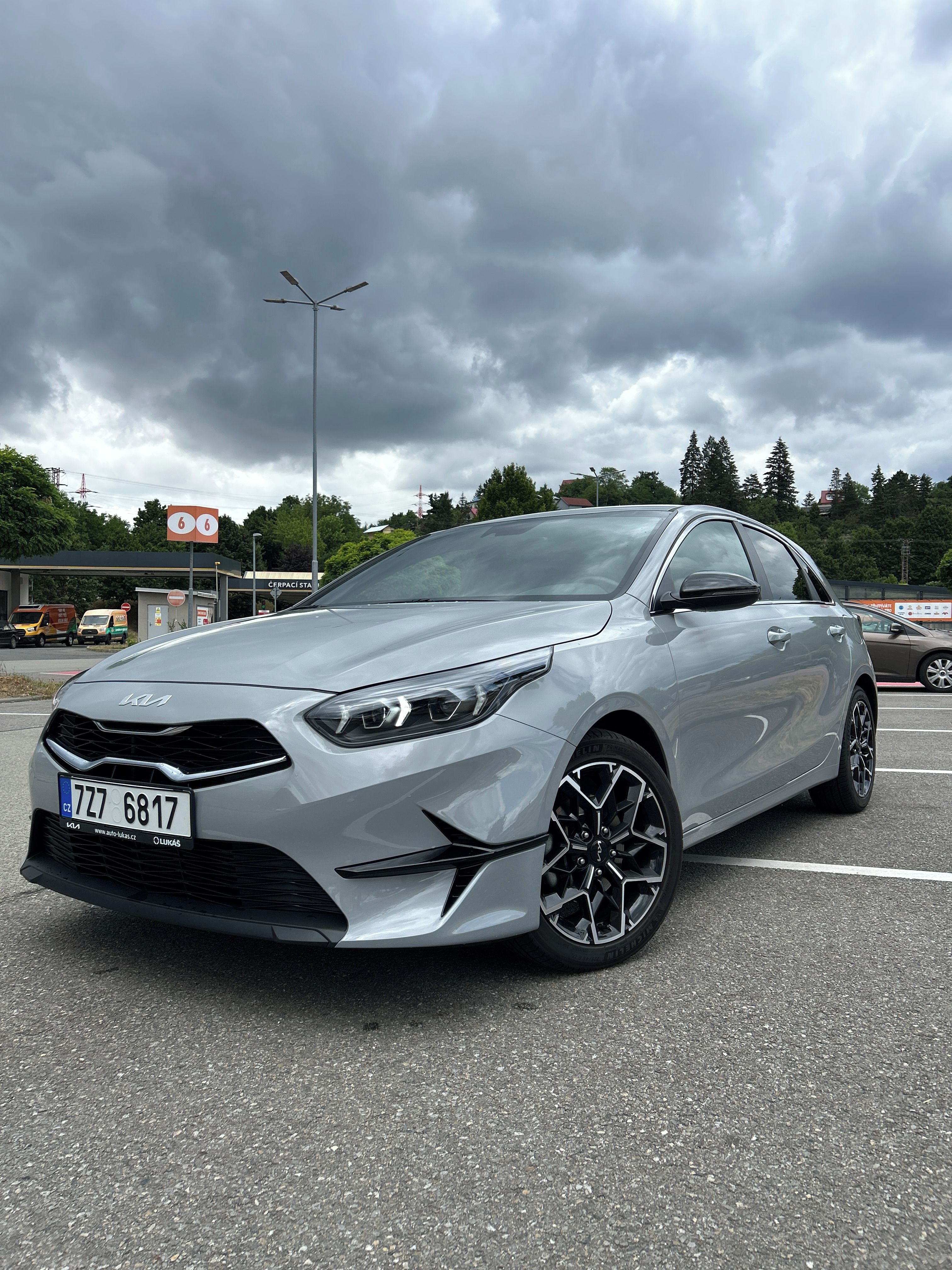 Kia Cee´d, Kia Cee´d 1.5/118kW-záruka2031