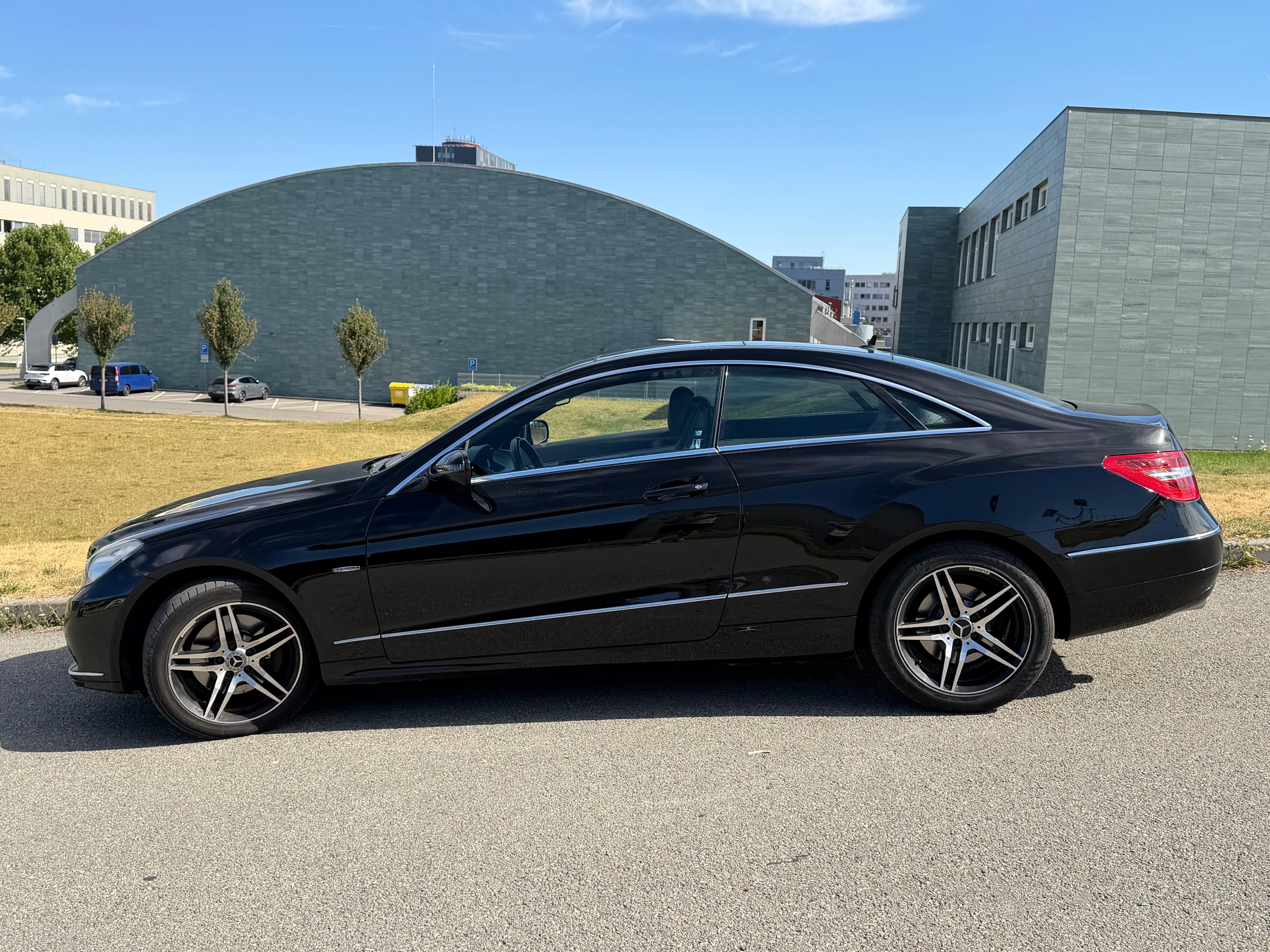 Mercedes-Benz Třídy E, Mercedes Benz E350 CGI