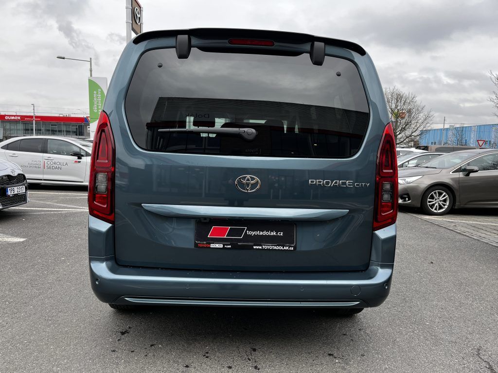 Toyota Proace City Verso, 1.5L 130k Family ODBĚR 1/2027 - fotka 5