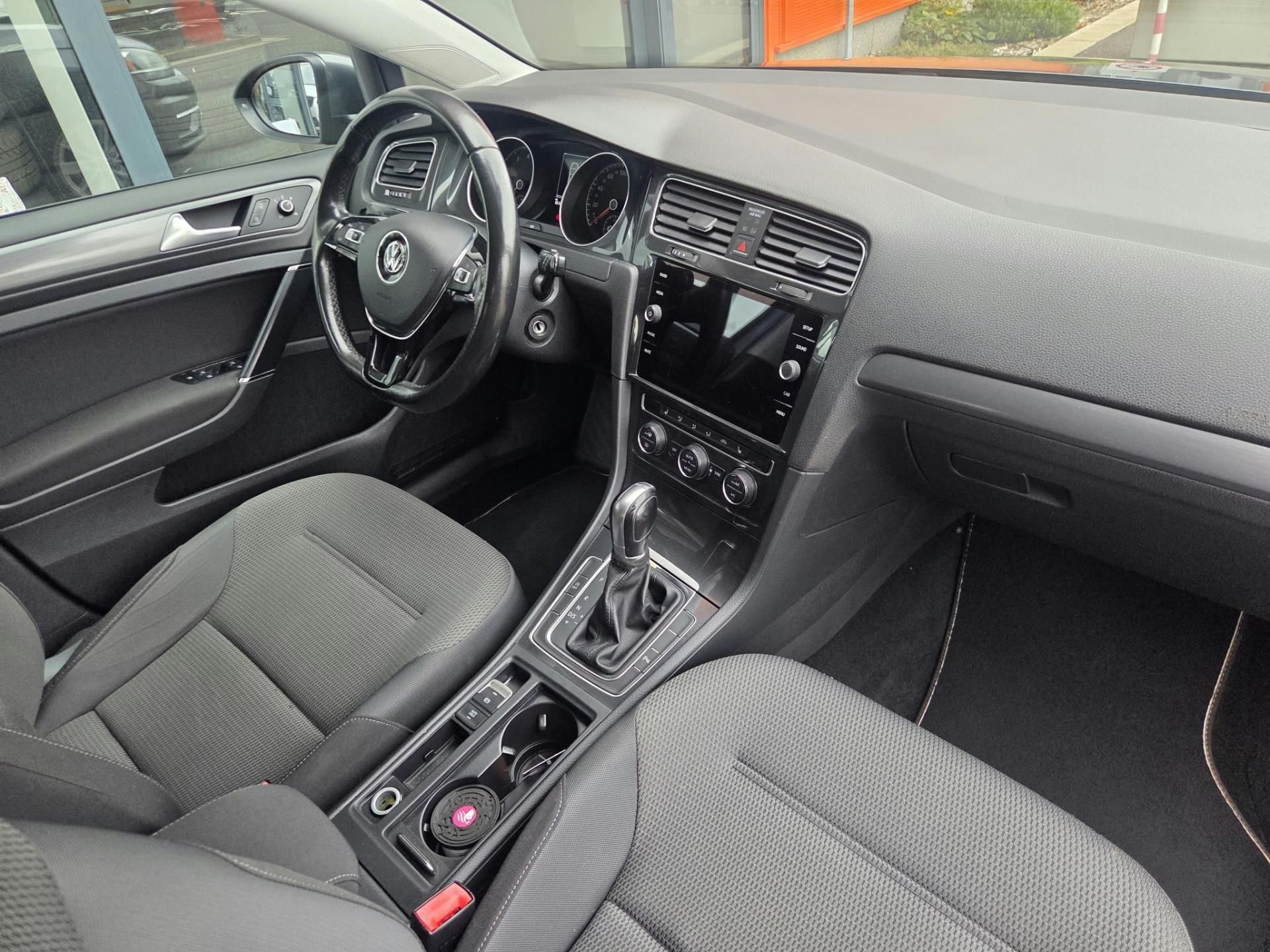 Volkswagen Golf, 1.4 TSI DSG - fotka 6