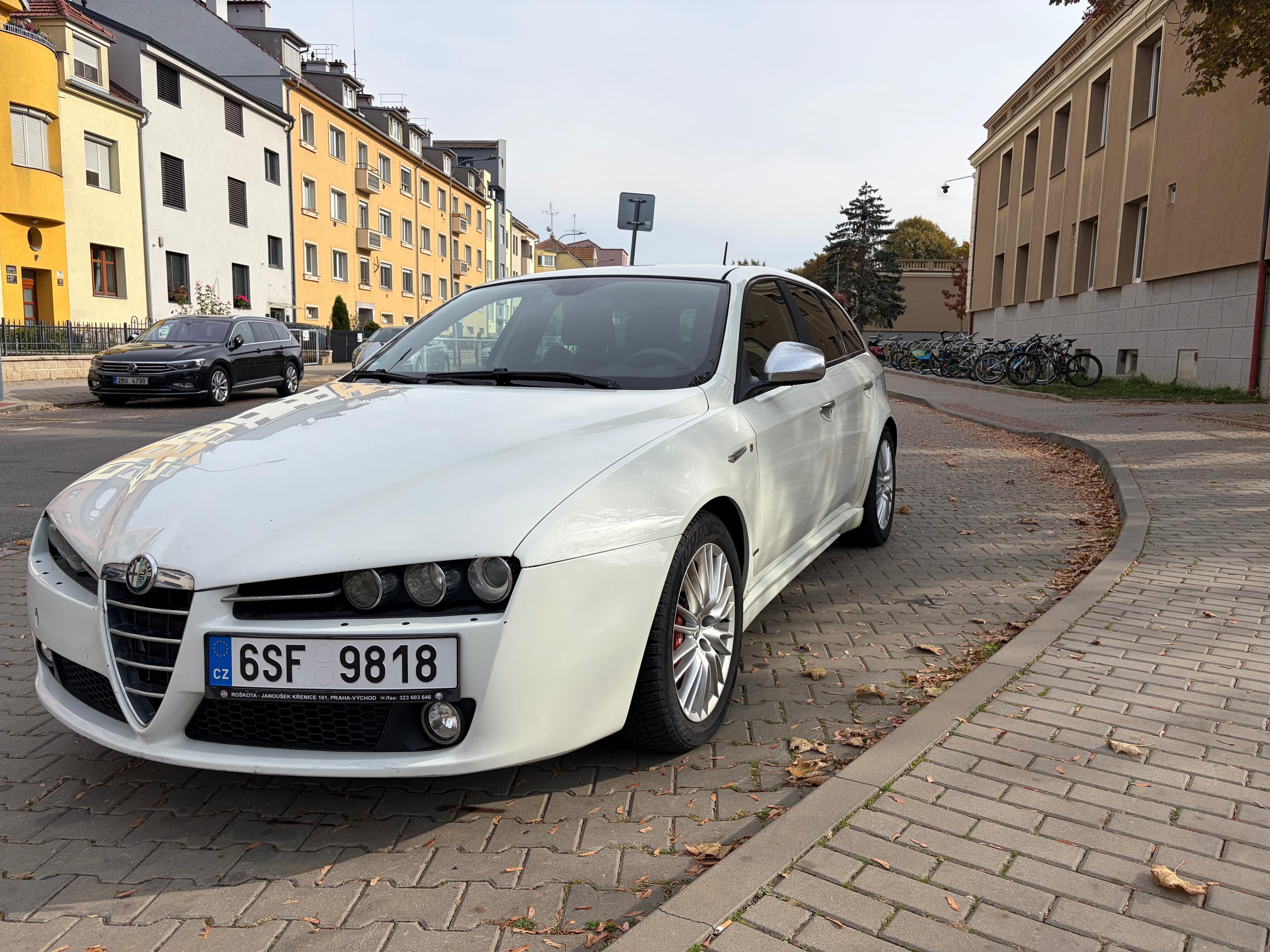 Alfa Romeo 159, 1.9JTD Packet Ti - fotka 2
