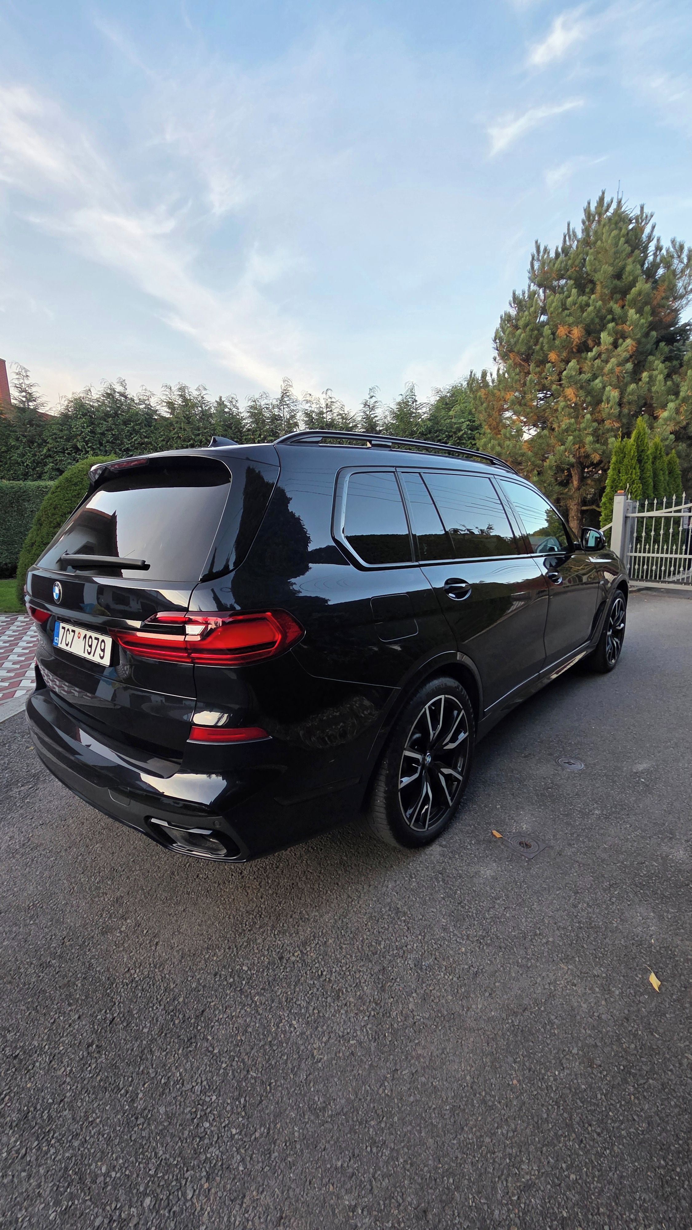 BMW X7, BMW X7 G7X XDRIVE 3I - fotka 2