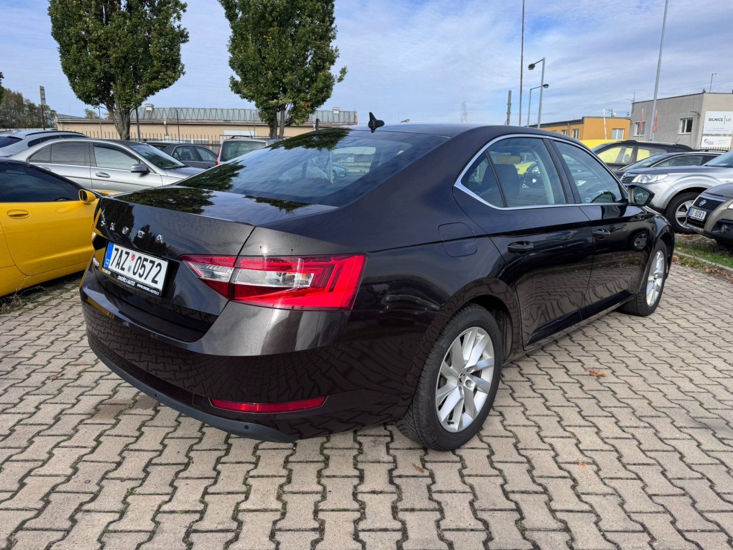 Škoda Superb, 1,5 TSI 110 KW 2. MAJ KM - fotka 6