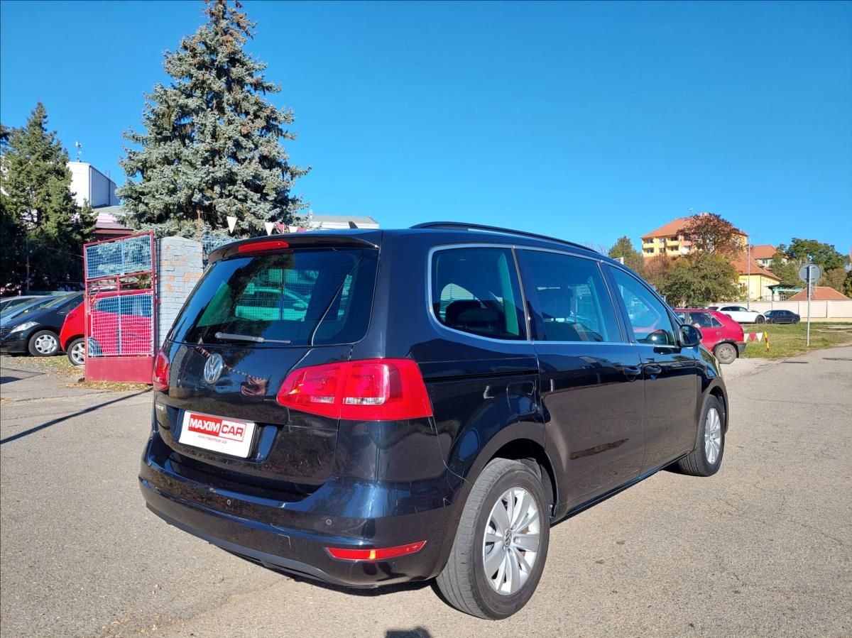 Volkswagen Sharan, 2,0 TDi 7-místné,bez koroze - fotka 5