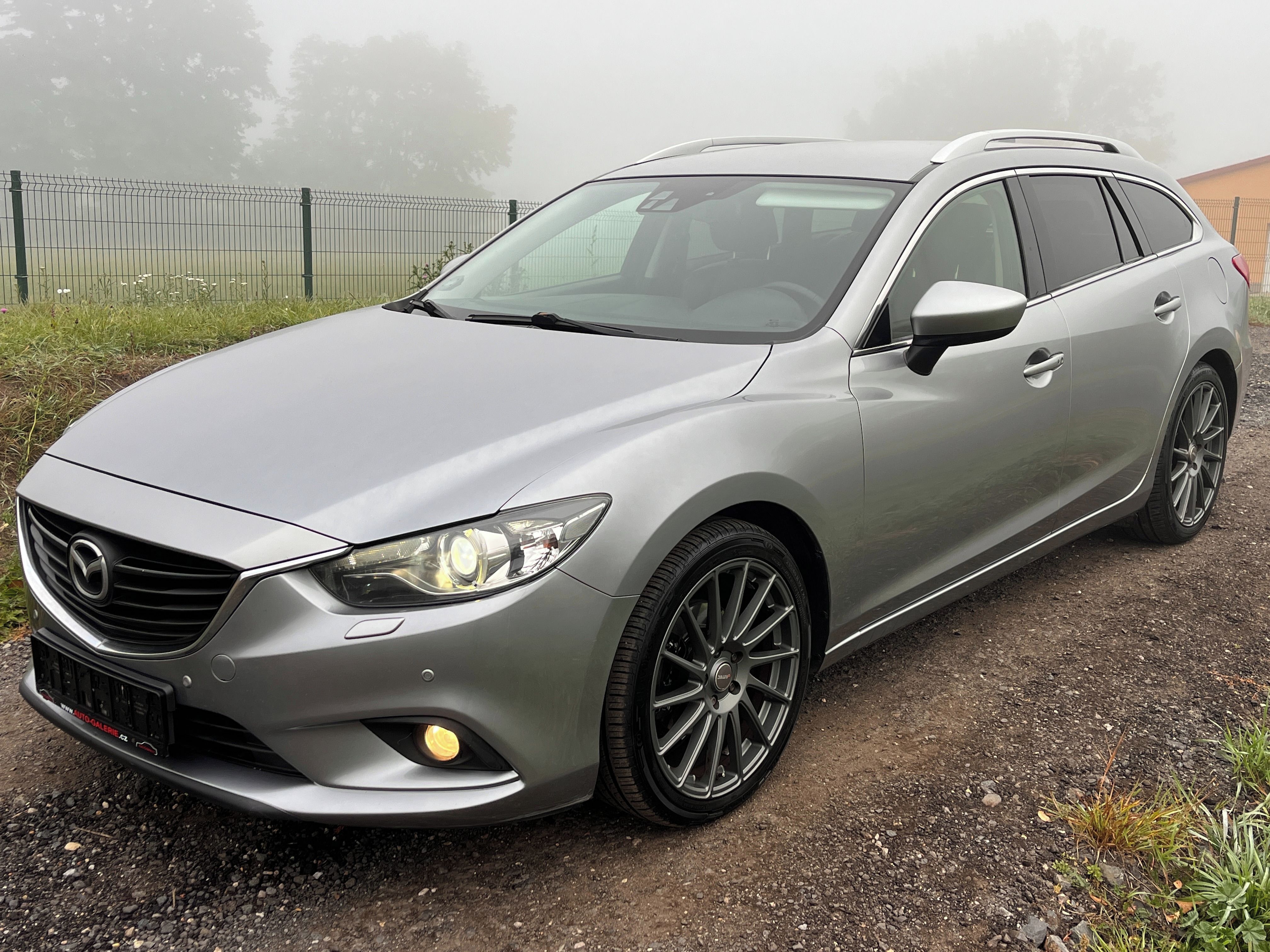 Mazda 6, 2.5i 141KW,BOSE,XENON,KEYLESS