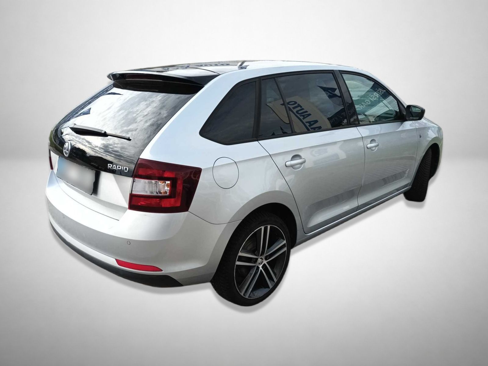 Škoda Rapid, 1.2 TSI, Spaceback, Xenony - fotka 2