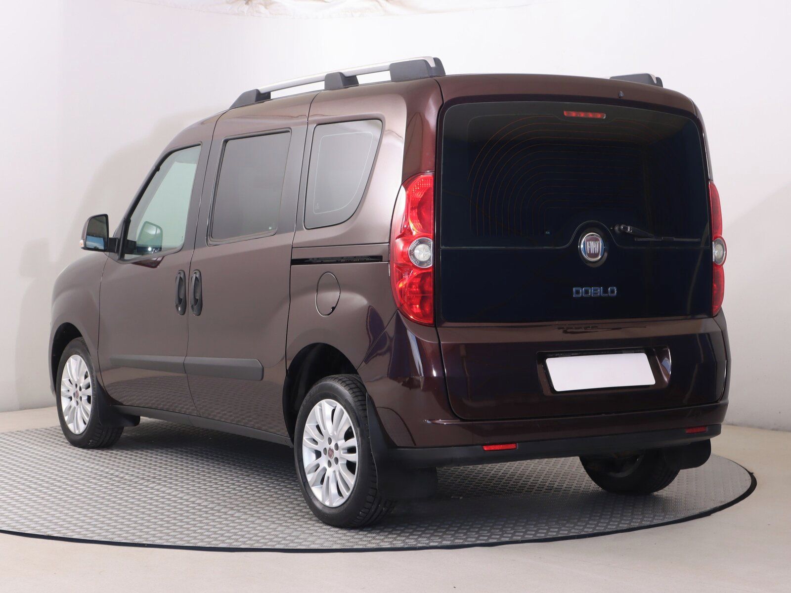 Fiat Dobló, 1.3 MultiJet, 5Míst, ČR - fotka 4