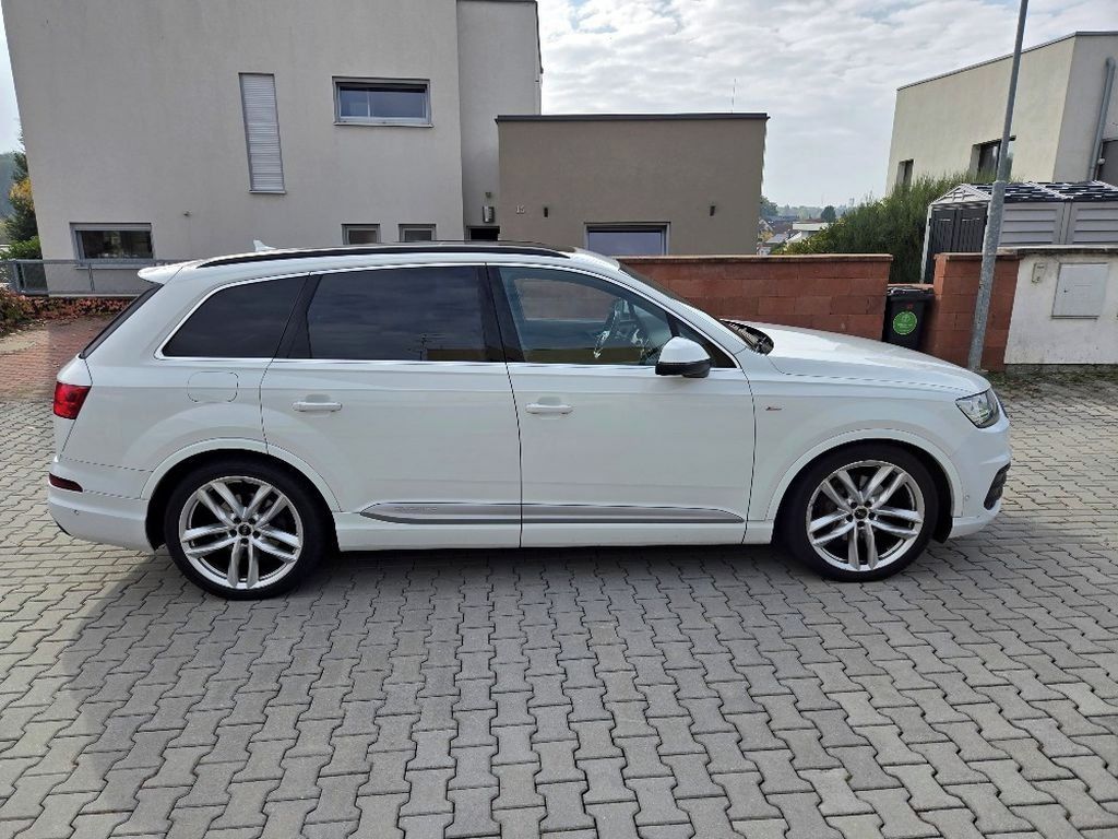 Audi Q7, 3.0 TDI QATTRO, S-Line - fotka 4