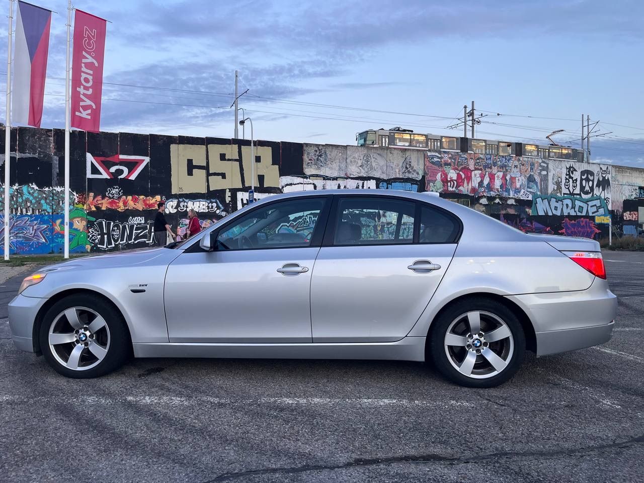BMW Řada 5, BMW 520D E60 - fotka 5