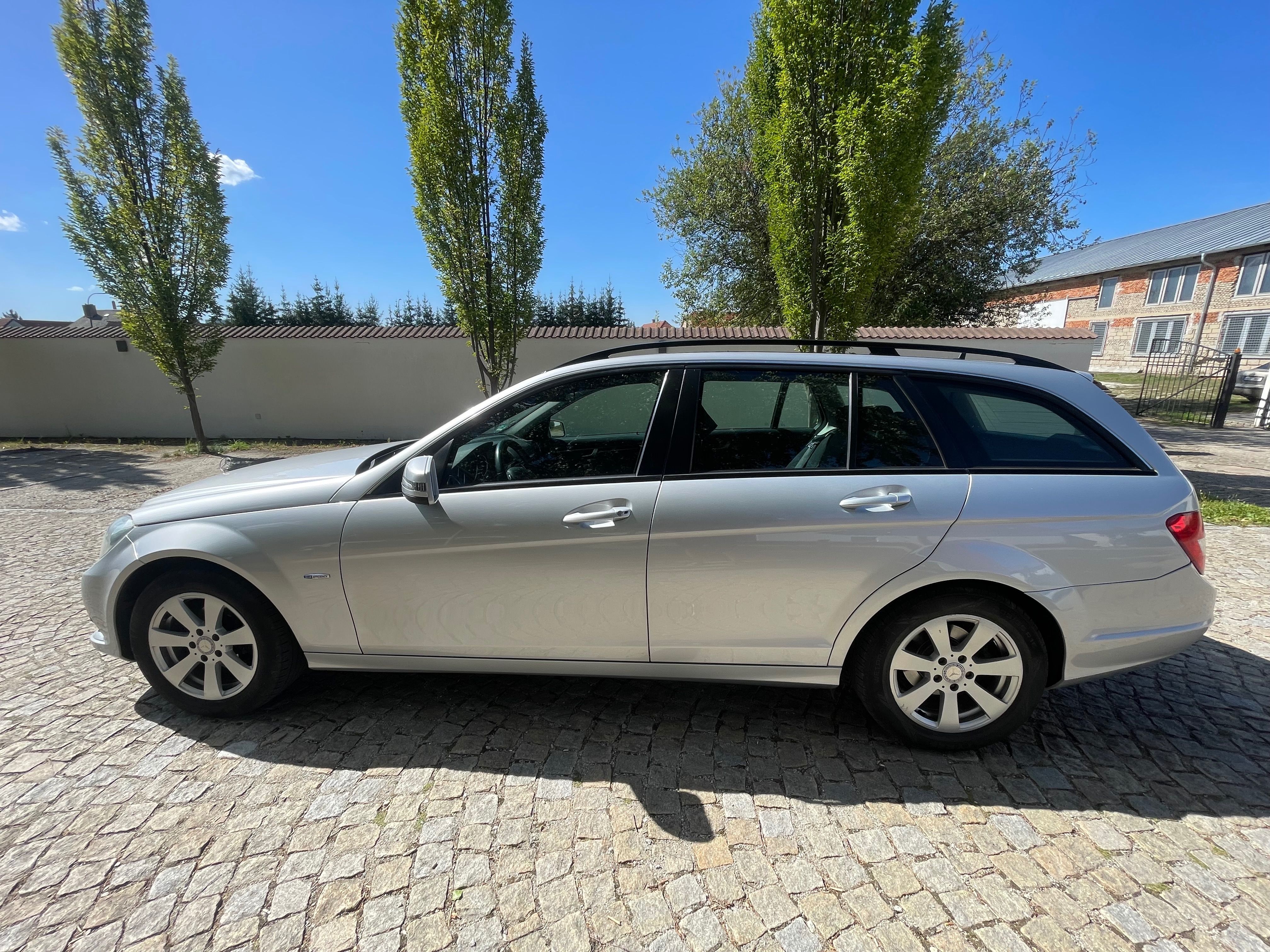 Mercedes-Benz Třídy C, Mercedes-Benz C 180 1.8 Turbo - fotka 3